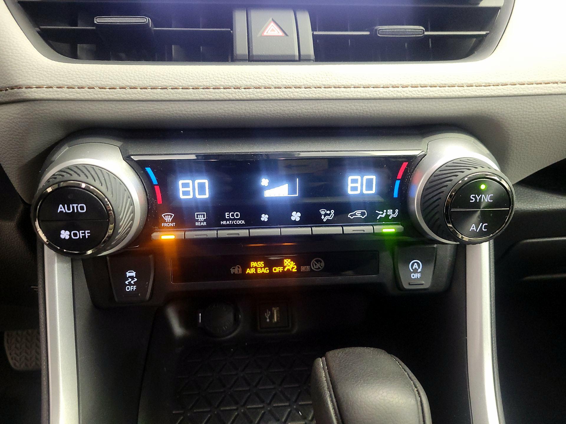 Thumbnail: 2024 Toyota RAV4 - 16