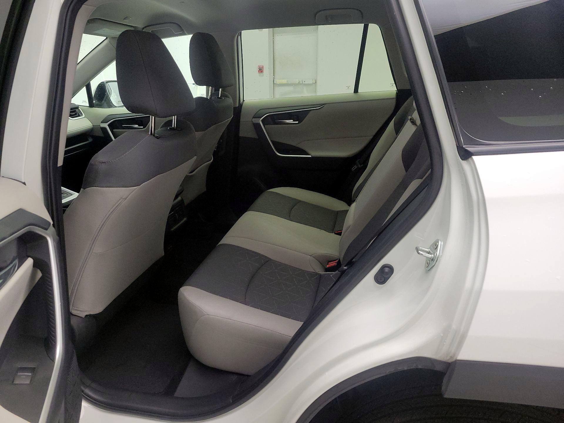 Thumbnail: 2024 Toyota RAV4 - 19