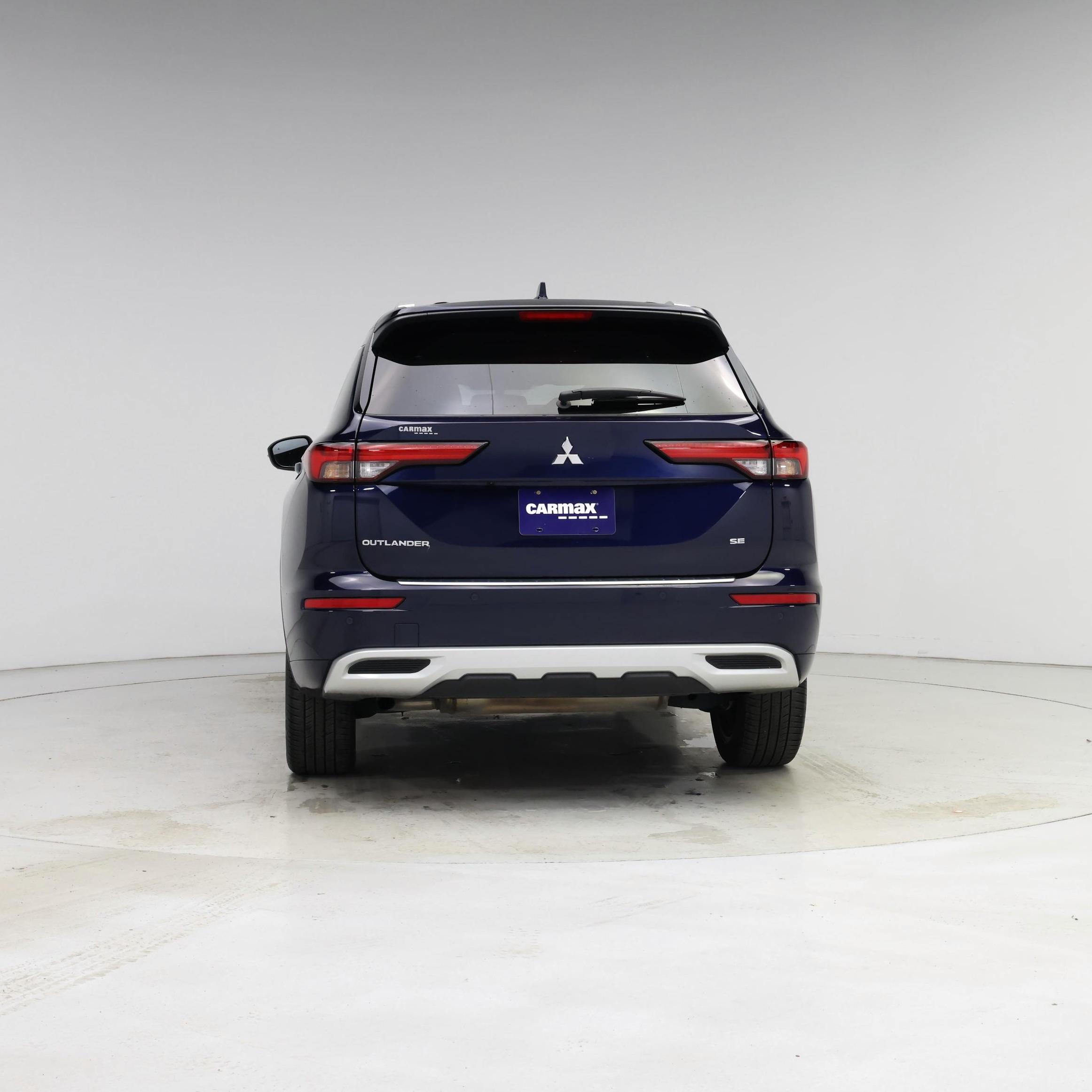 Thumbnail: 2024 Mitsubishi Outlander - 6