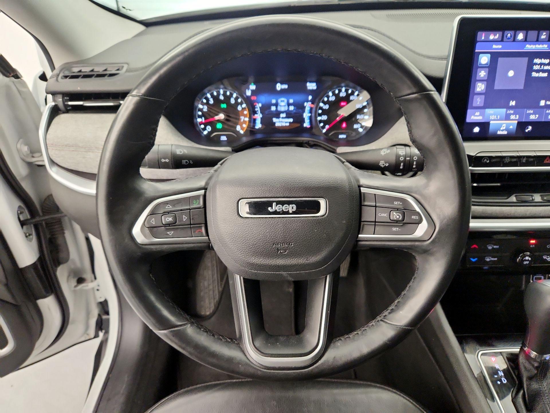 Thumbnail: 2022 Jeep Compass - 10