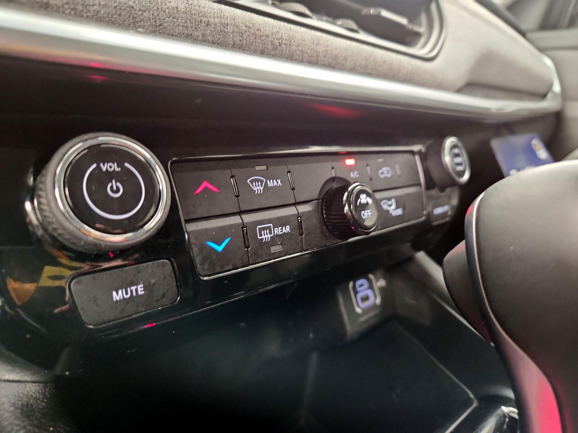 Thumbnail: 2022 Jeep Compass - 16