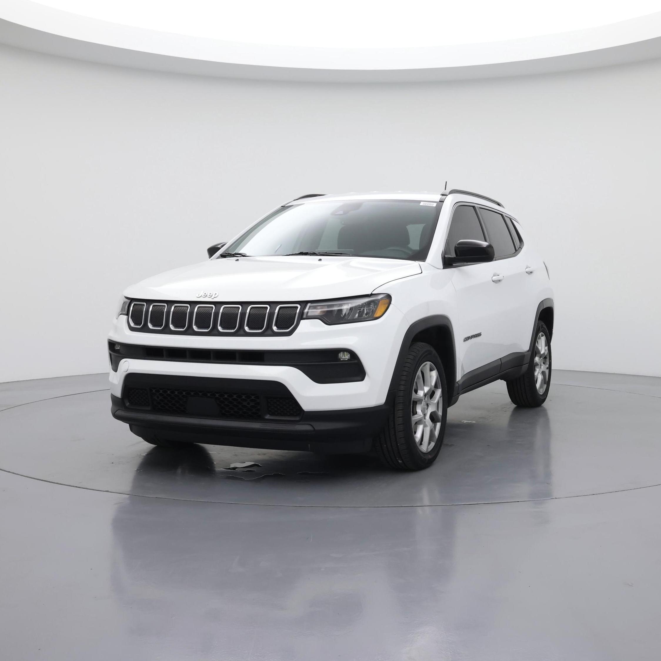 Thumbnail: 2022 Jeep Compass - 4