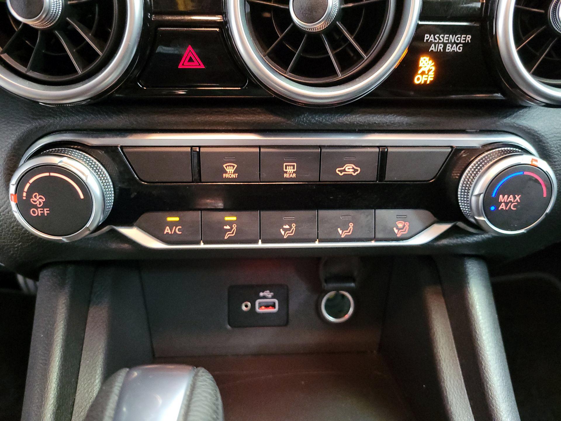 Thumbnail: 2022 Nissan Sentra - 16