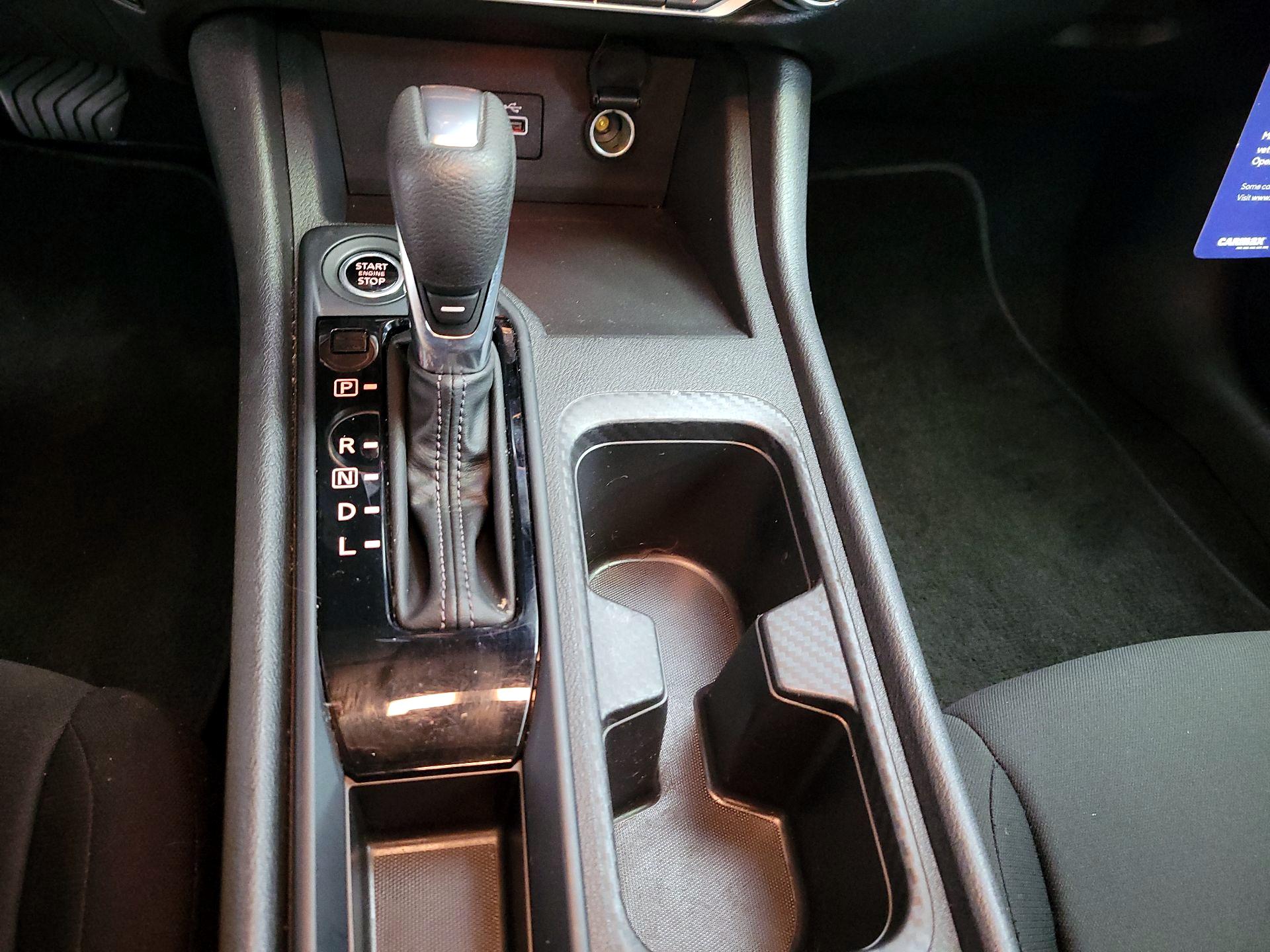 Thumbnail: 2022 Nissan Sentra - 17