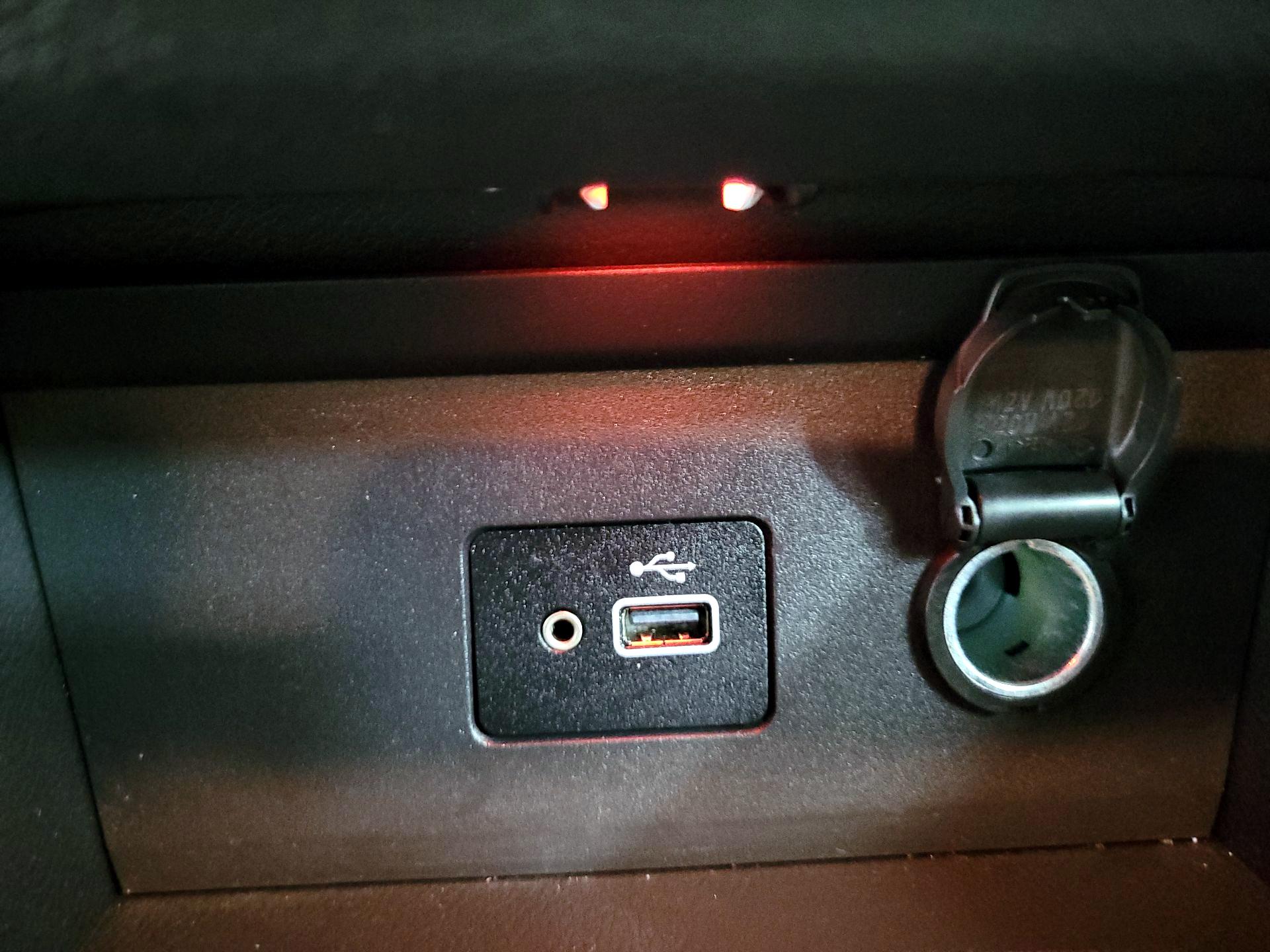 Thumbnail: 2022 Nissan Sentra - 18