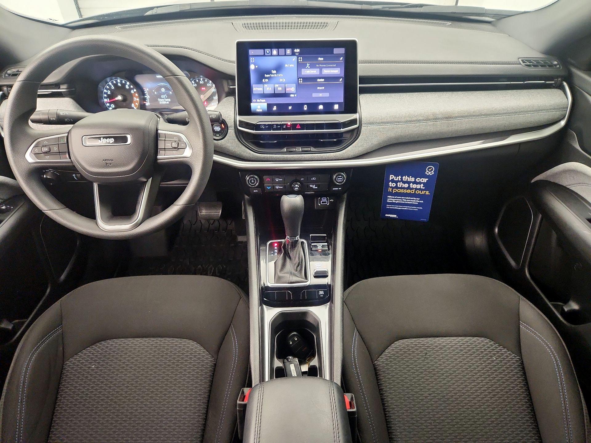 Thumbnail: 2023 Jeep Compass - 9