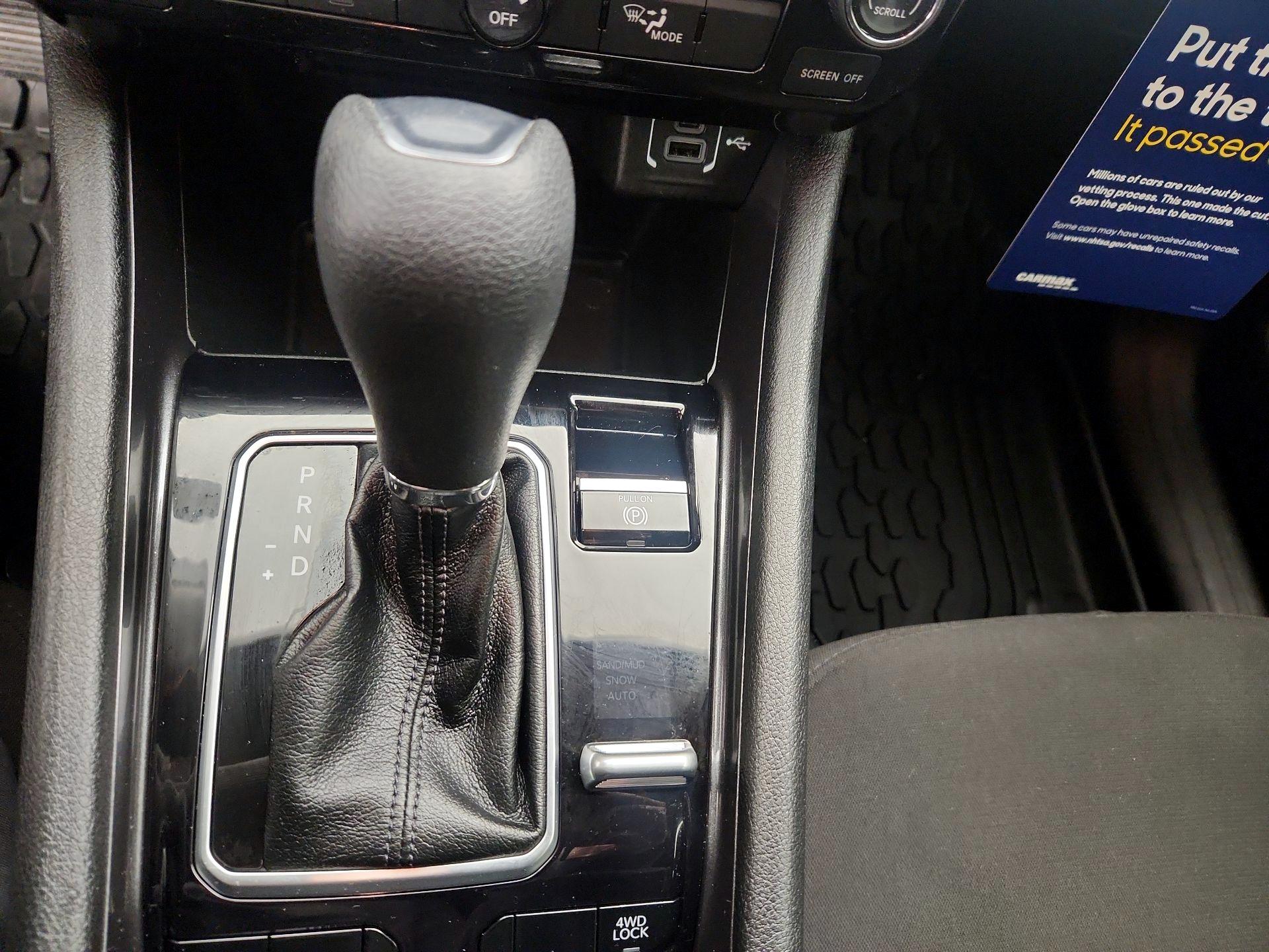 Thumbnail: 2023 Jeep Compass - 17