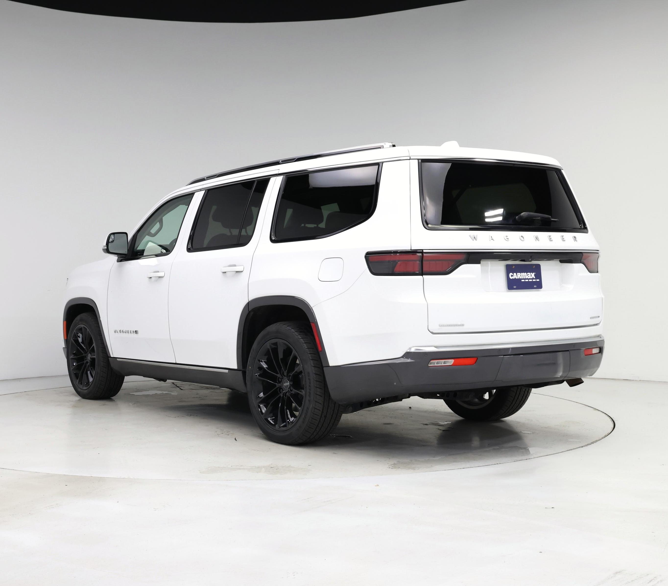 Thumbnail: 2022 Jeep Wagoneer - 2