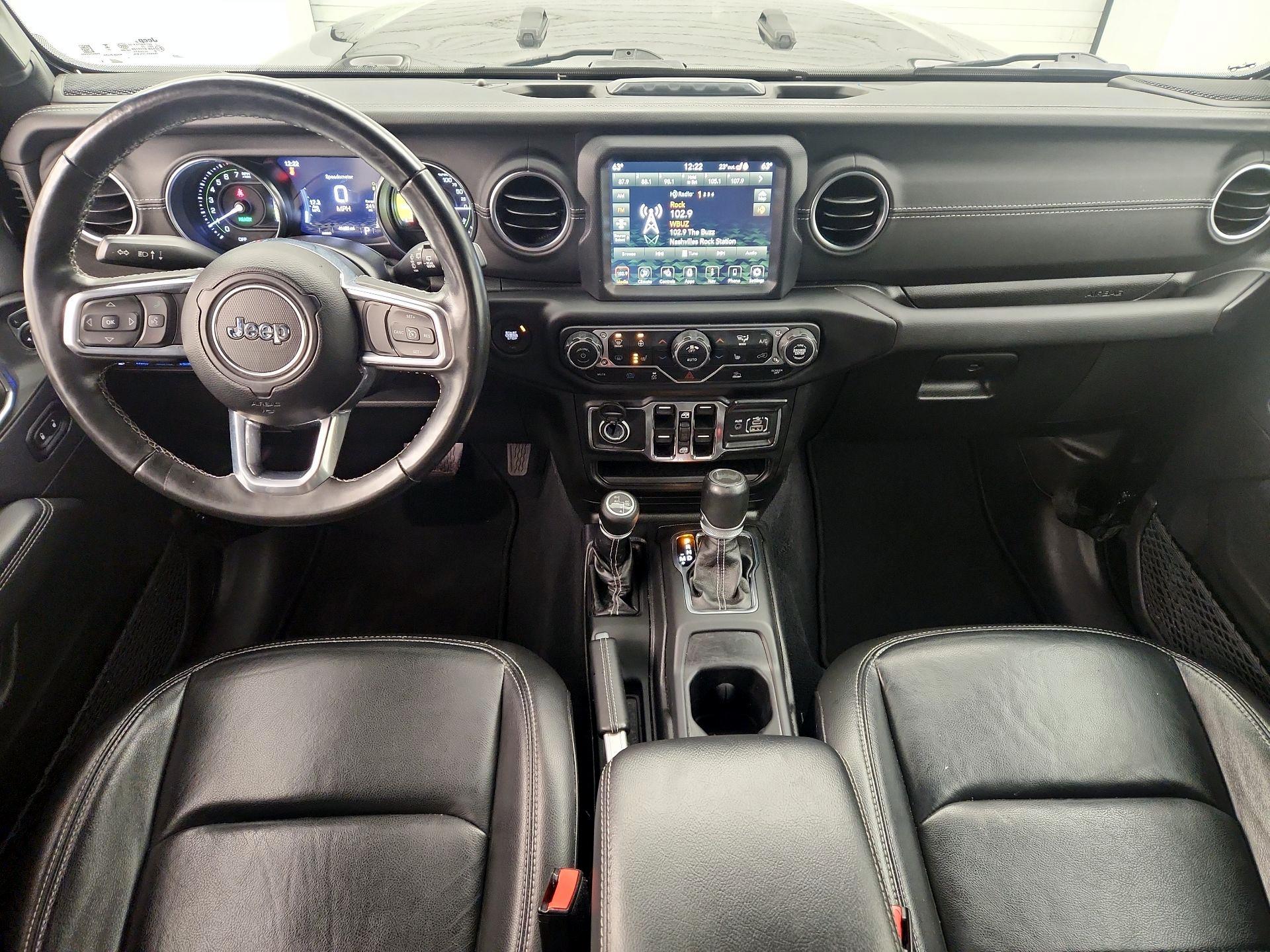 Thumbnail: 2022 Jeep Wrangler - 9