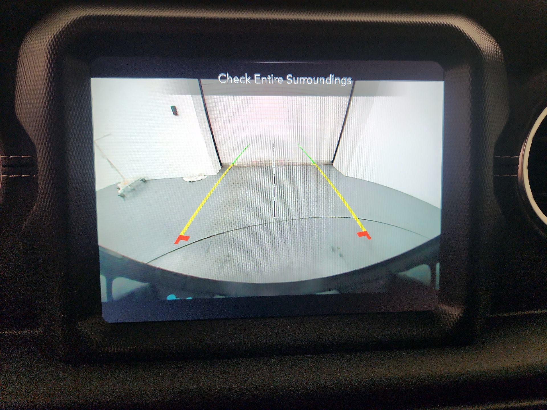 Thumbnail: 2022 Jeep Wrangler - 14