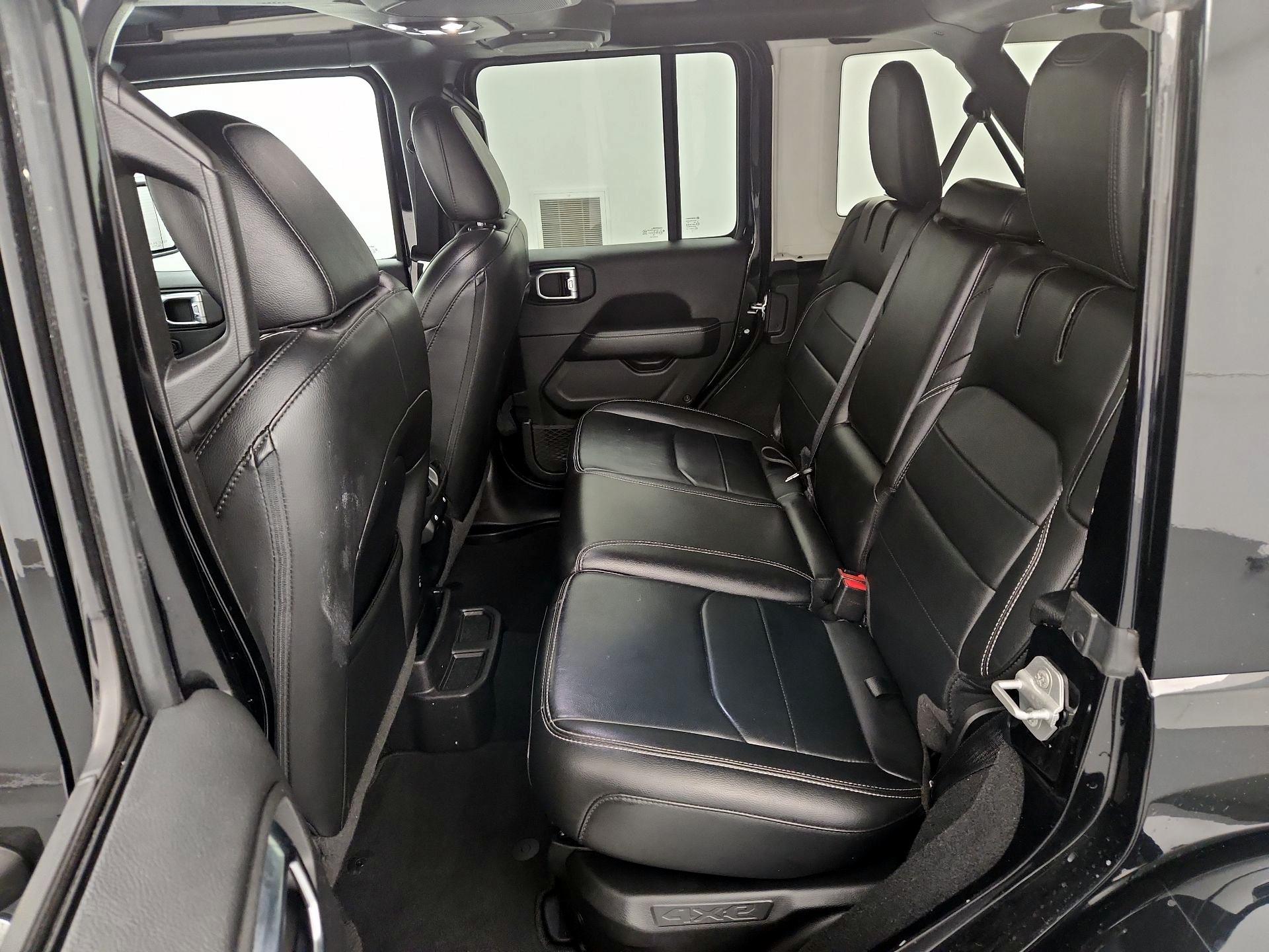 Thumbnail: 2022 Jeep Wrangler - 19