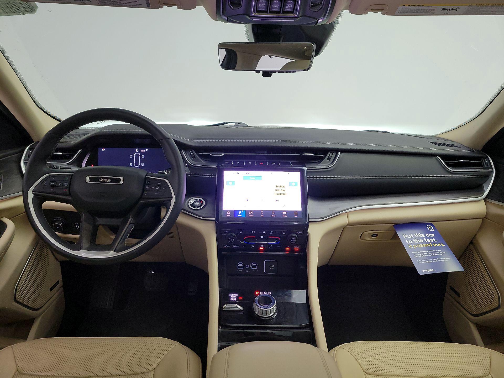 Thumbnail: 2022 Jeep Grand Cherokee - 9