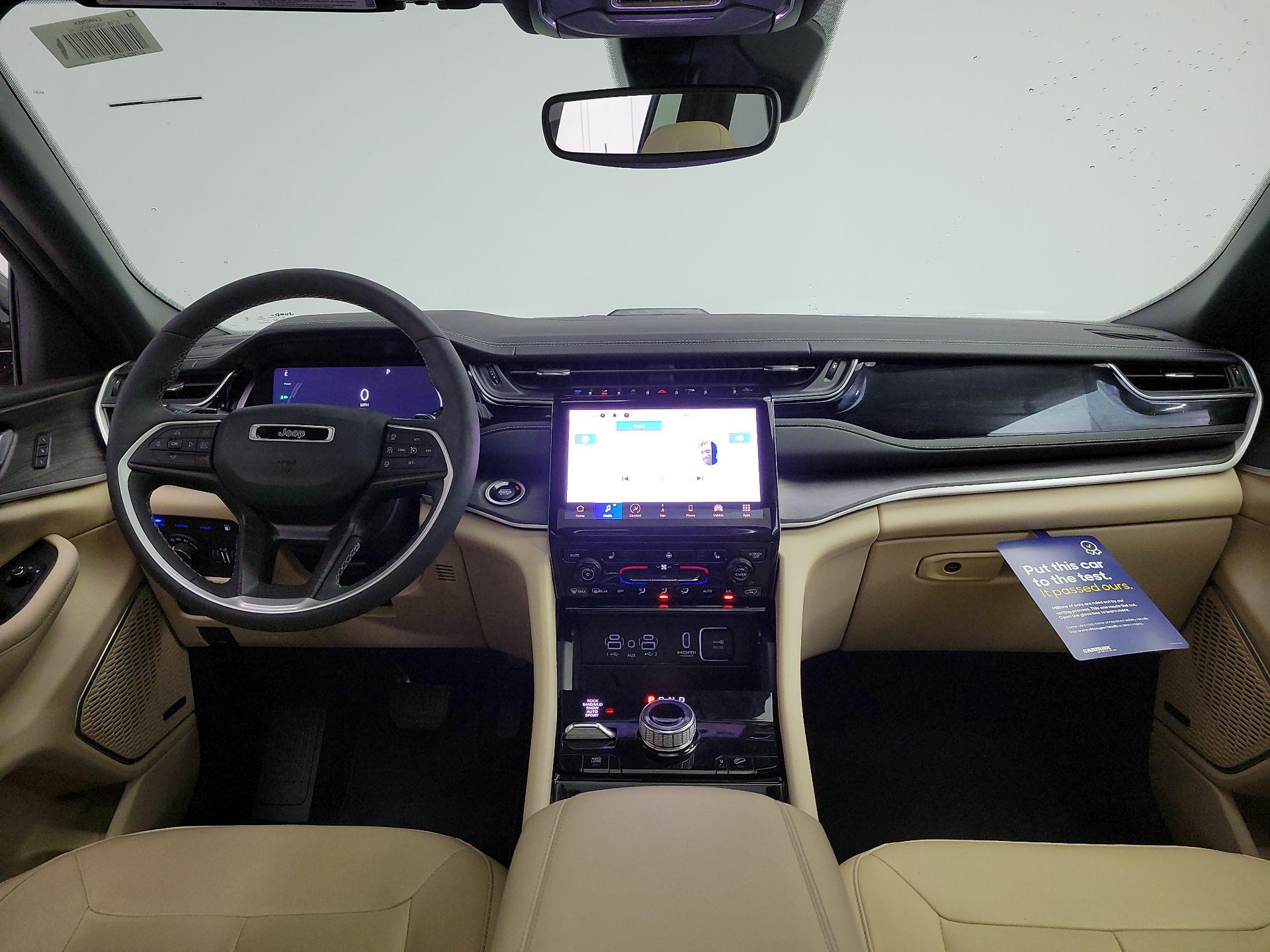 Thumbnail: 2022 Jeep Grand Cherokee - 9