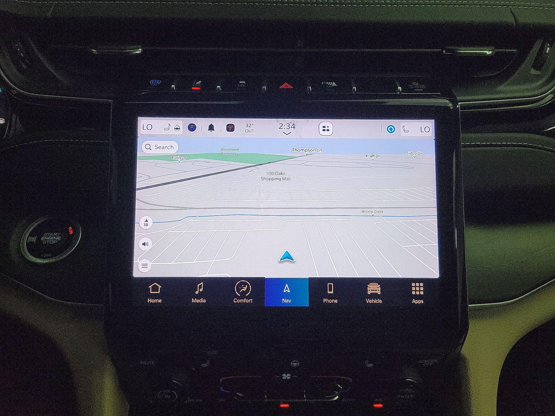 Thumbnail: 2022 Jeep Grand Cherokee - 14