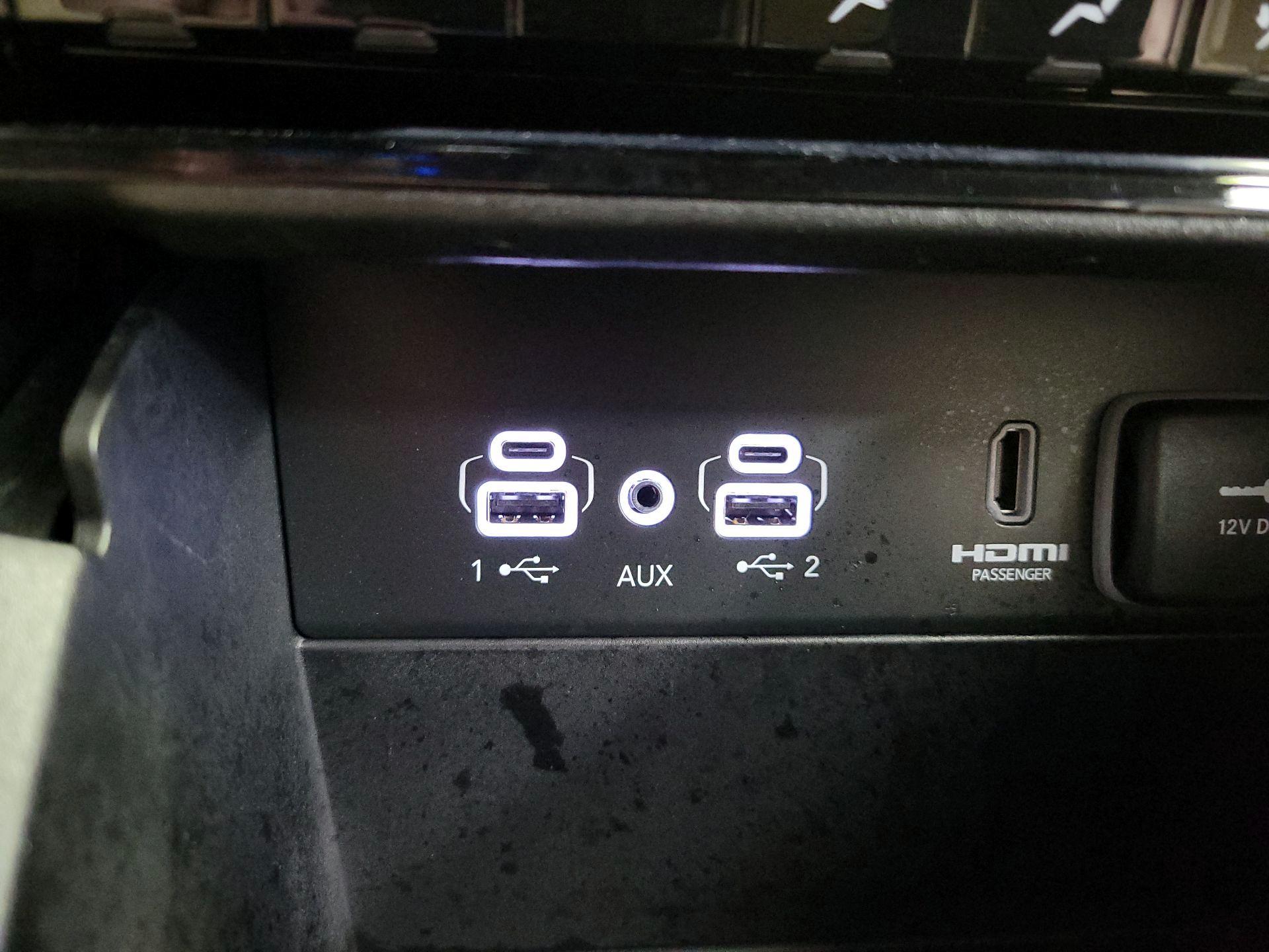 Thumbnail: 2022 Jeep Grand Cherokee - 19