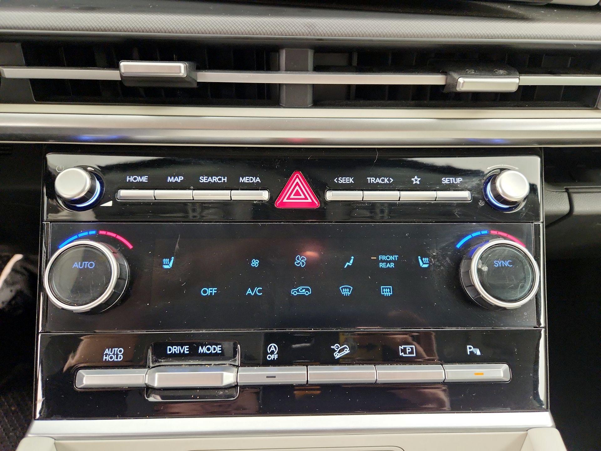 Thumbnail: 2025 Hyundai Santa Fe - 16