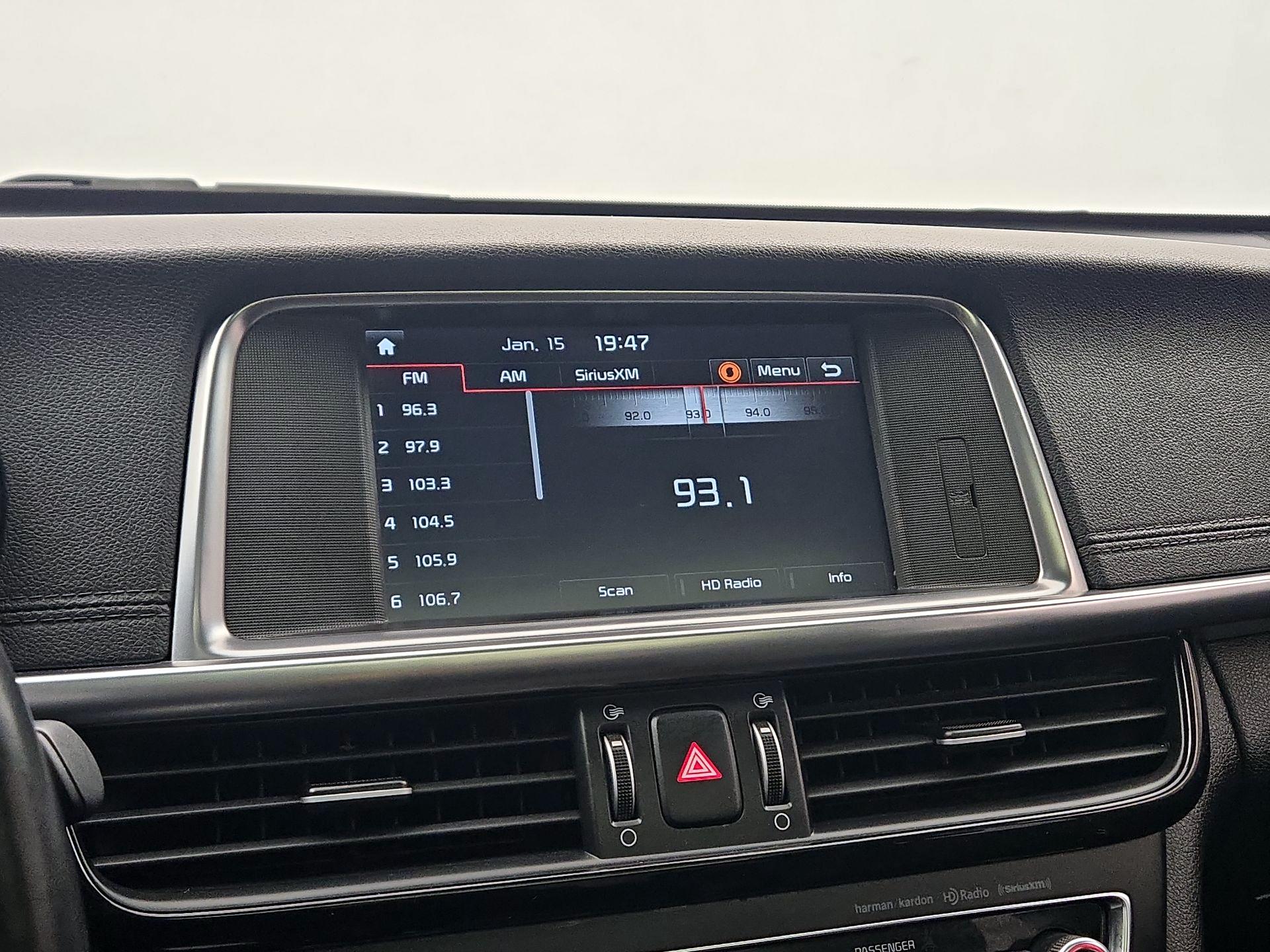 Thumbnail: 2018 Kia Optima - 15