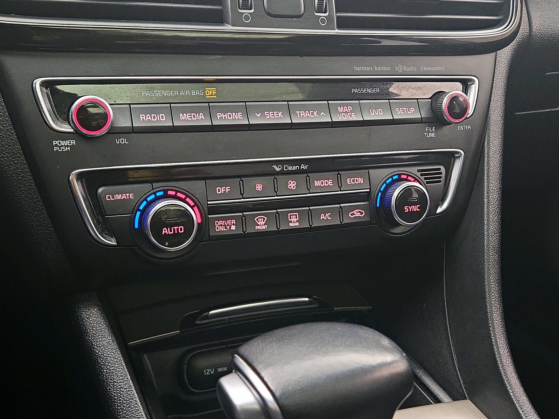 Thumbnail: 2018 Kia Optima - 16