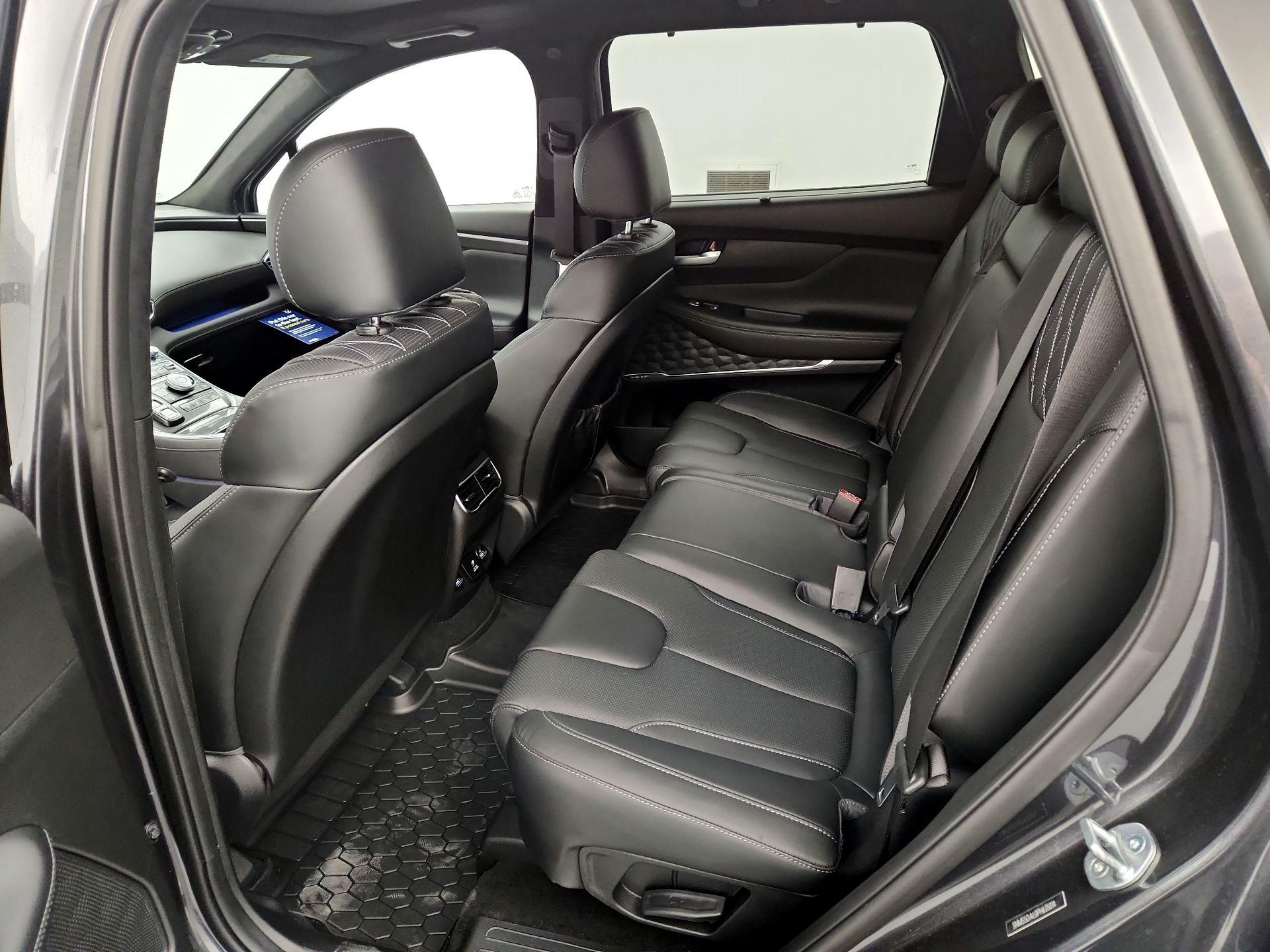 Thumbnail: 2023 Hyundai Santa Fe - 19