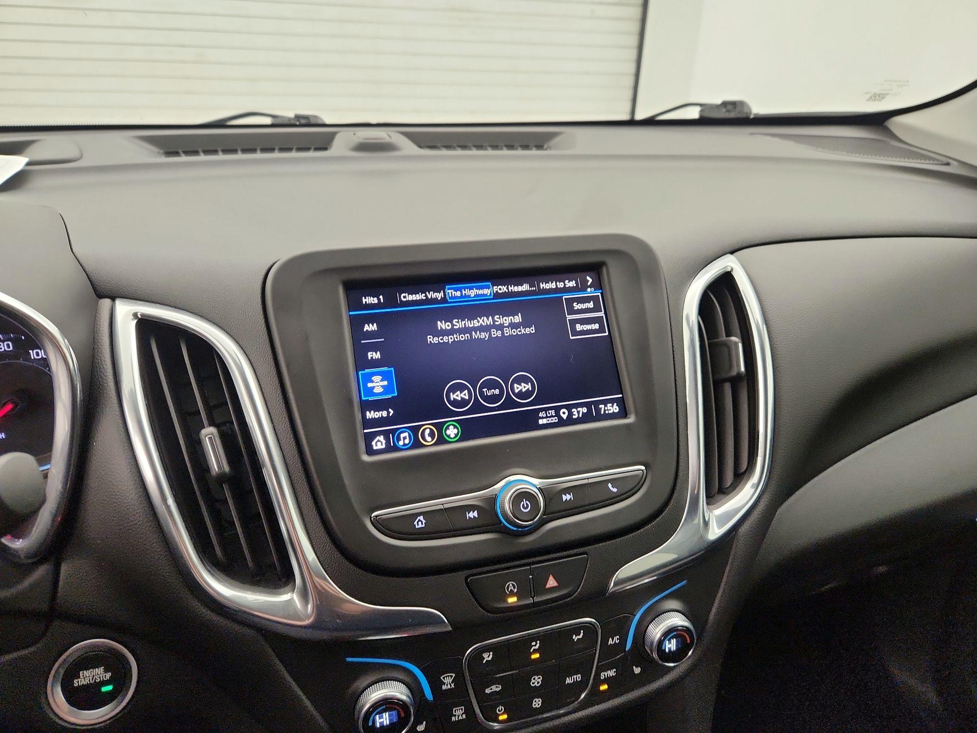 Thumbnail: 2022 Chevrolet Equinox - 15