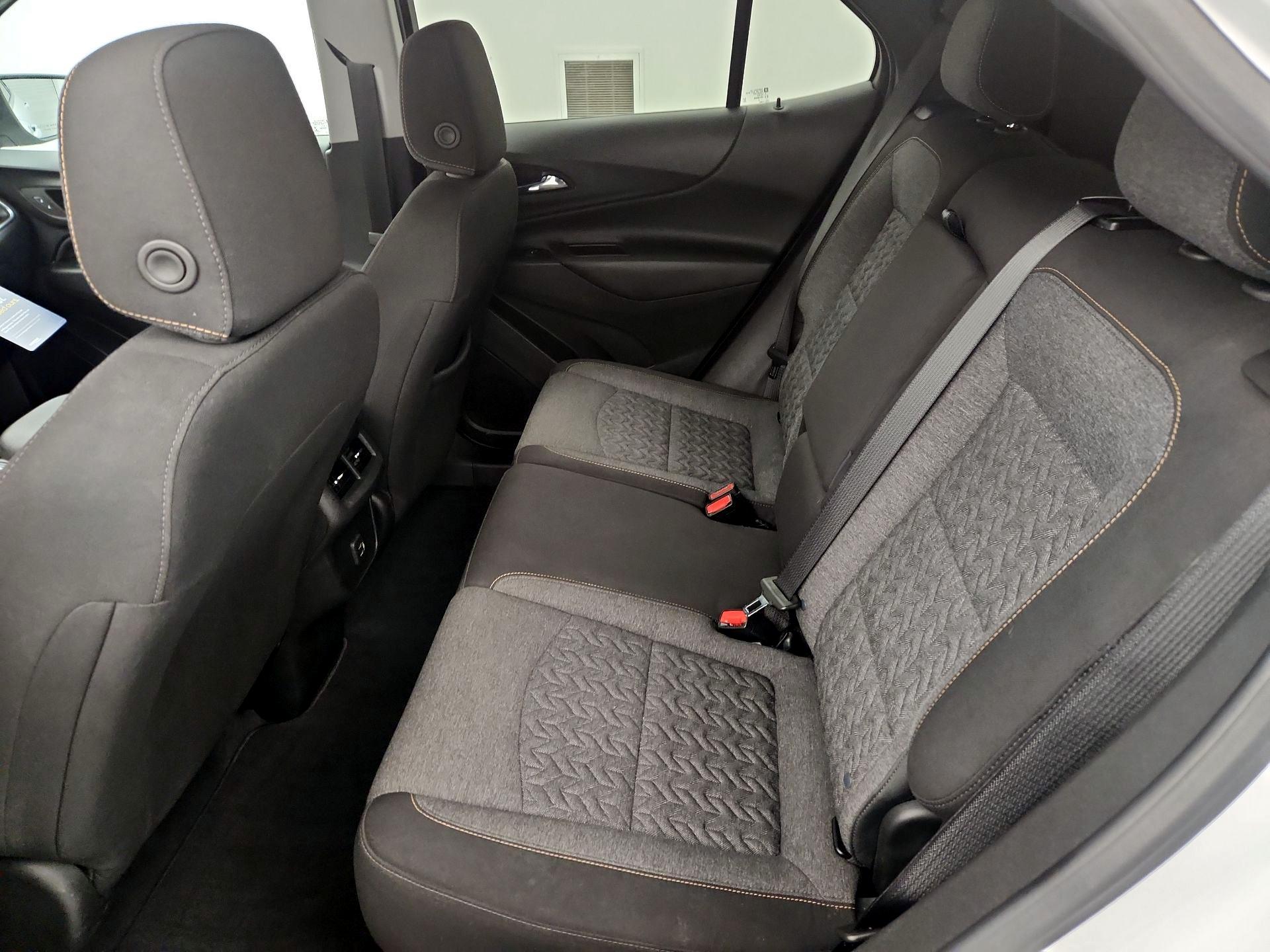 Thumbnail: 2022 Chevrolet Equinox - 18