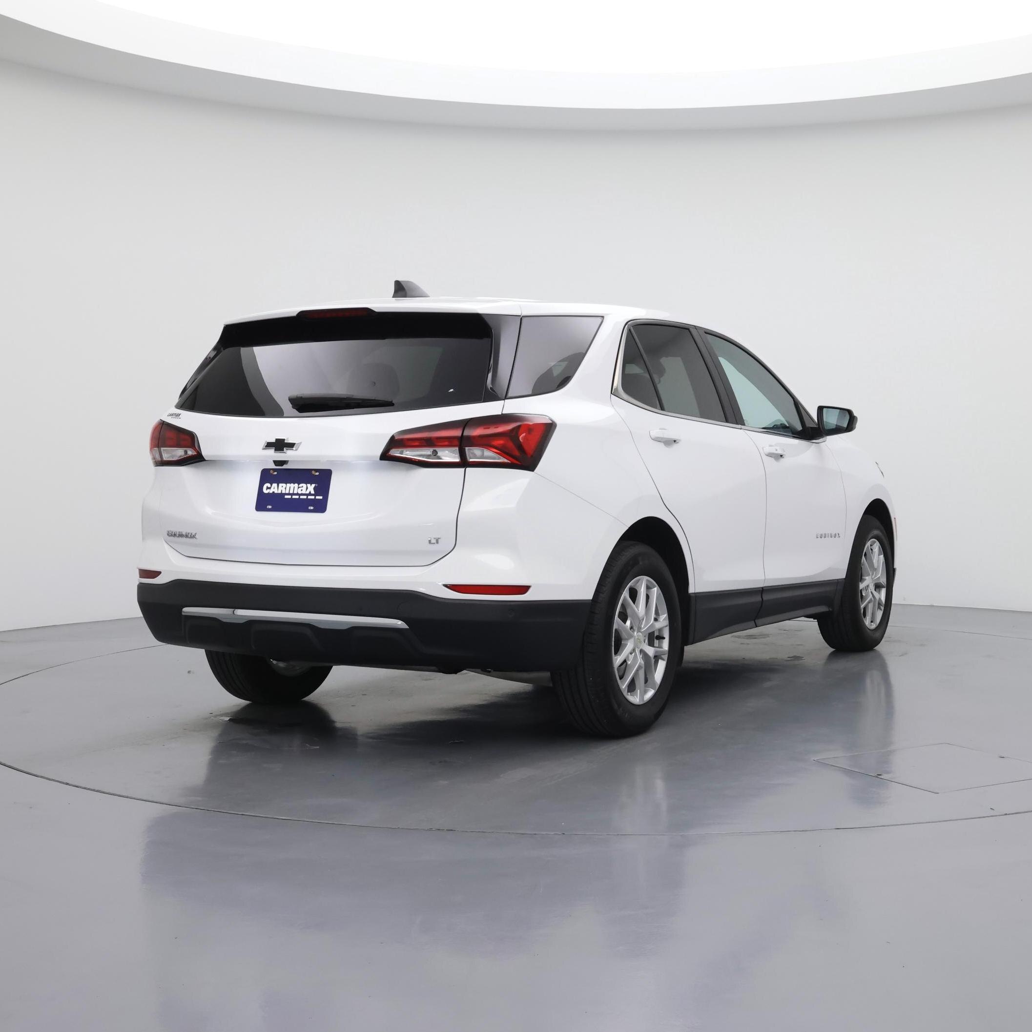 Thumbnail: 2022 Chevrolet Equinox - 8