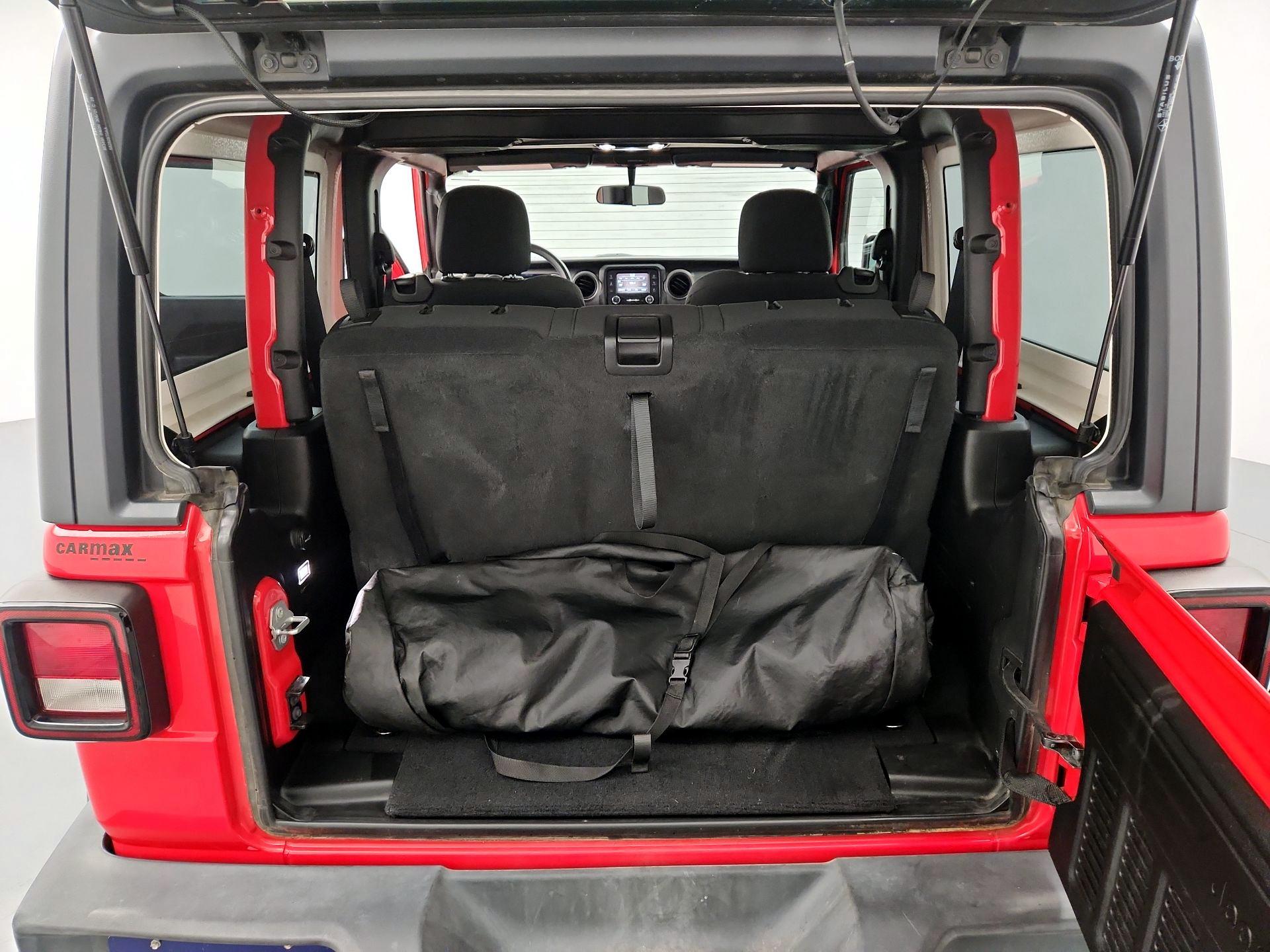 Thumbnail: 2021 Jeep Wrangler - 20