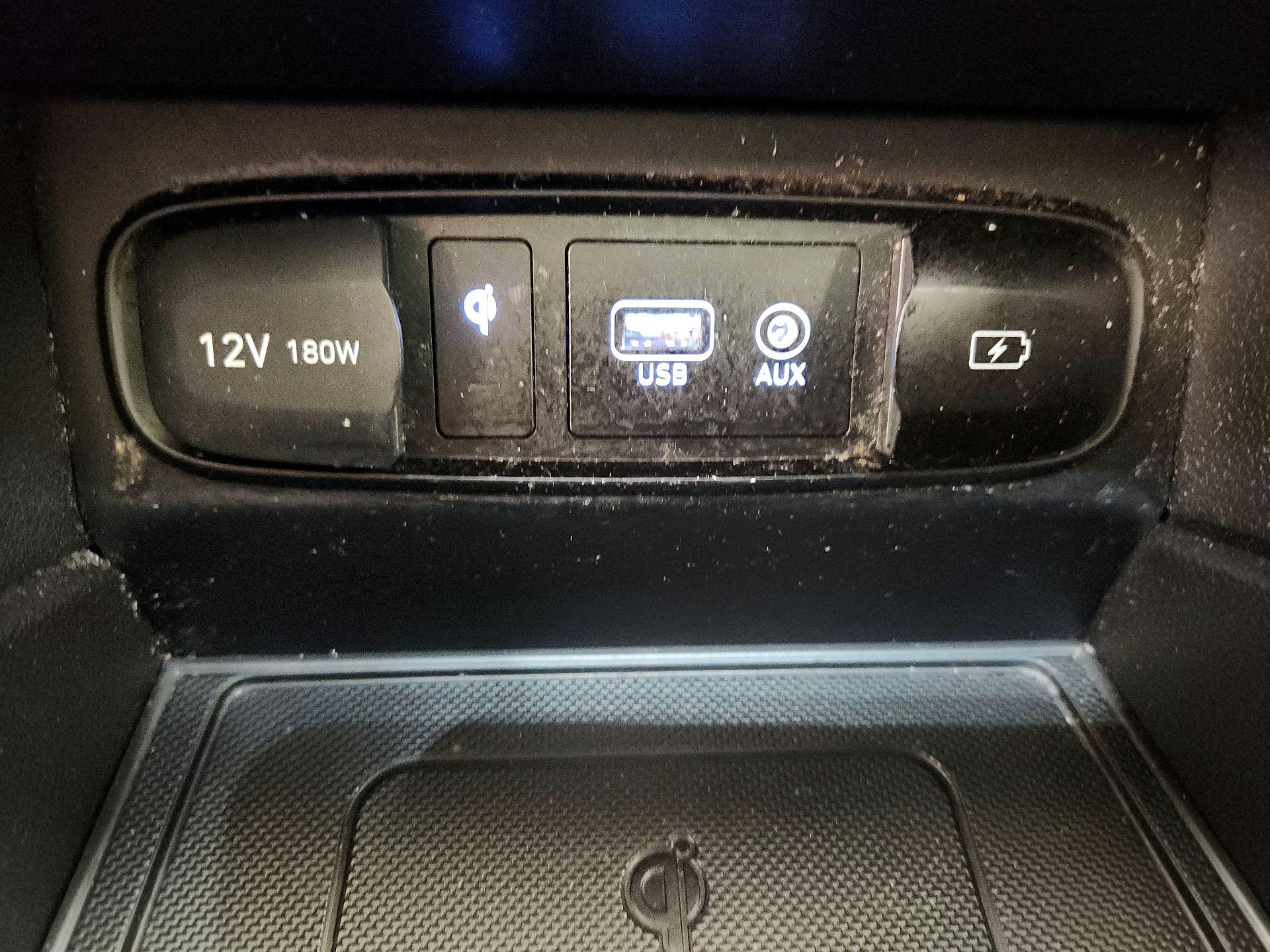 Thumbnail: 2020 Hyundai Santa Fe - 18