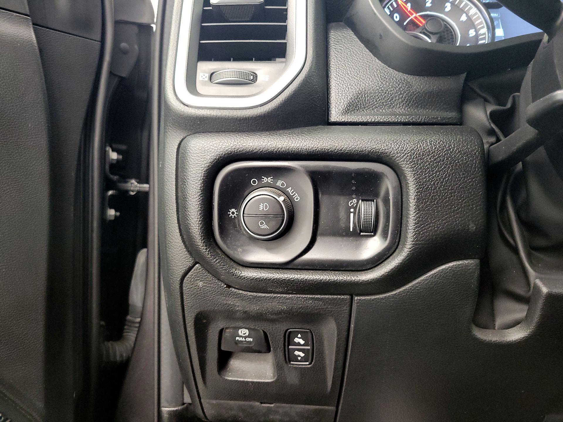 Thumbnail: 2022 RAM 1500 - 13