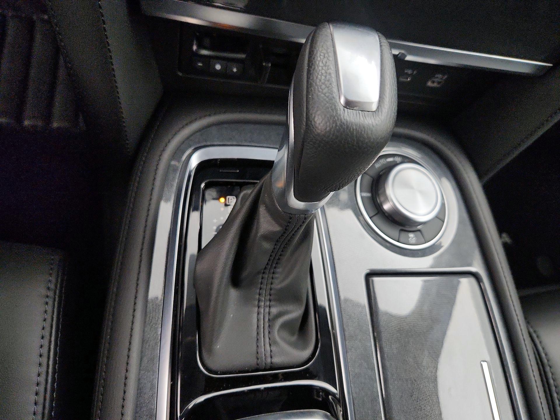 Thumbnail: 2024 Nissan Armada - 17