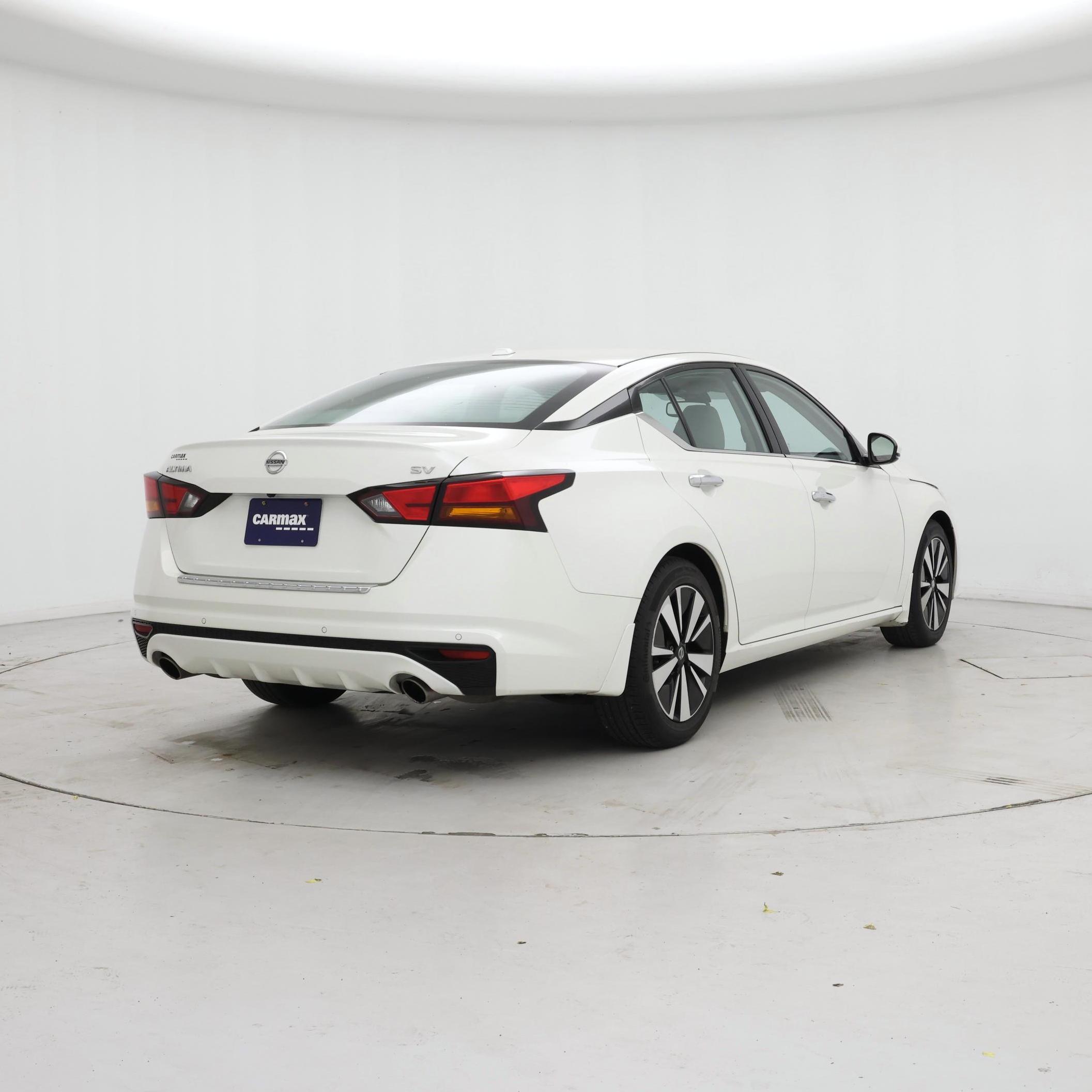 Thumbnail: 2020 Nissan Altima - 8