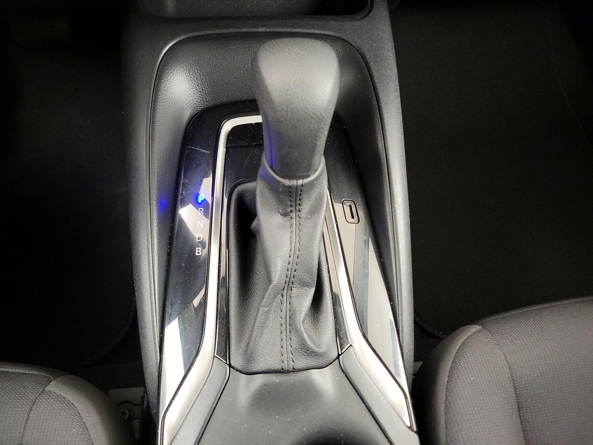 Thumbnail: 2023 Toyota Corolla - 17