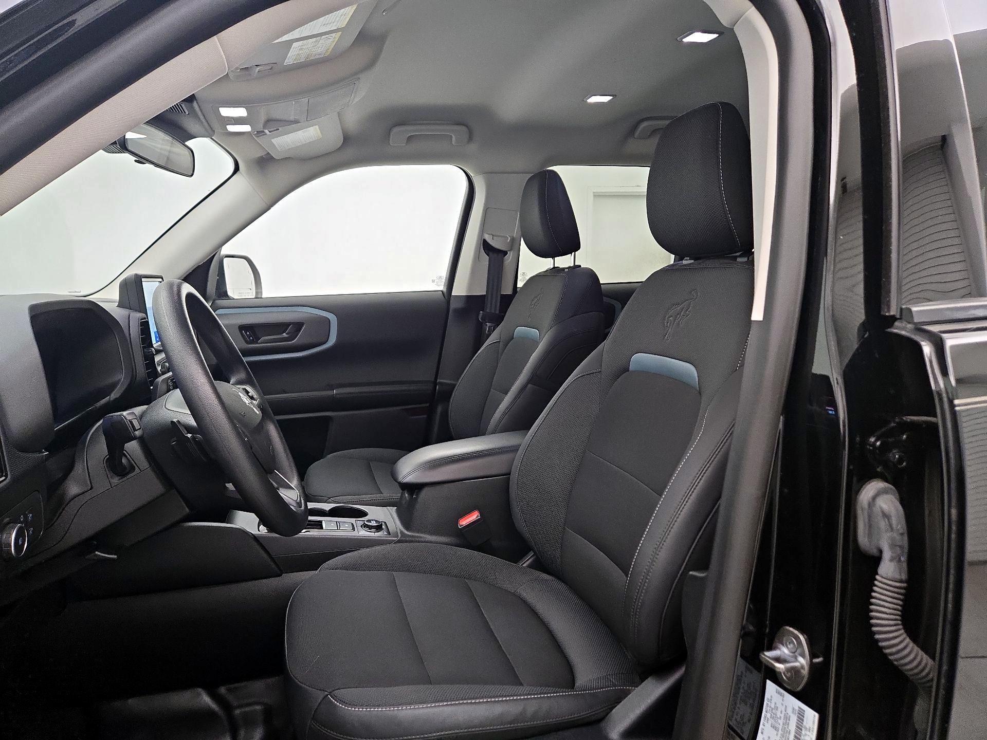 Thumbnail: 2021 Ford Bronco Sport - 11