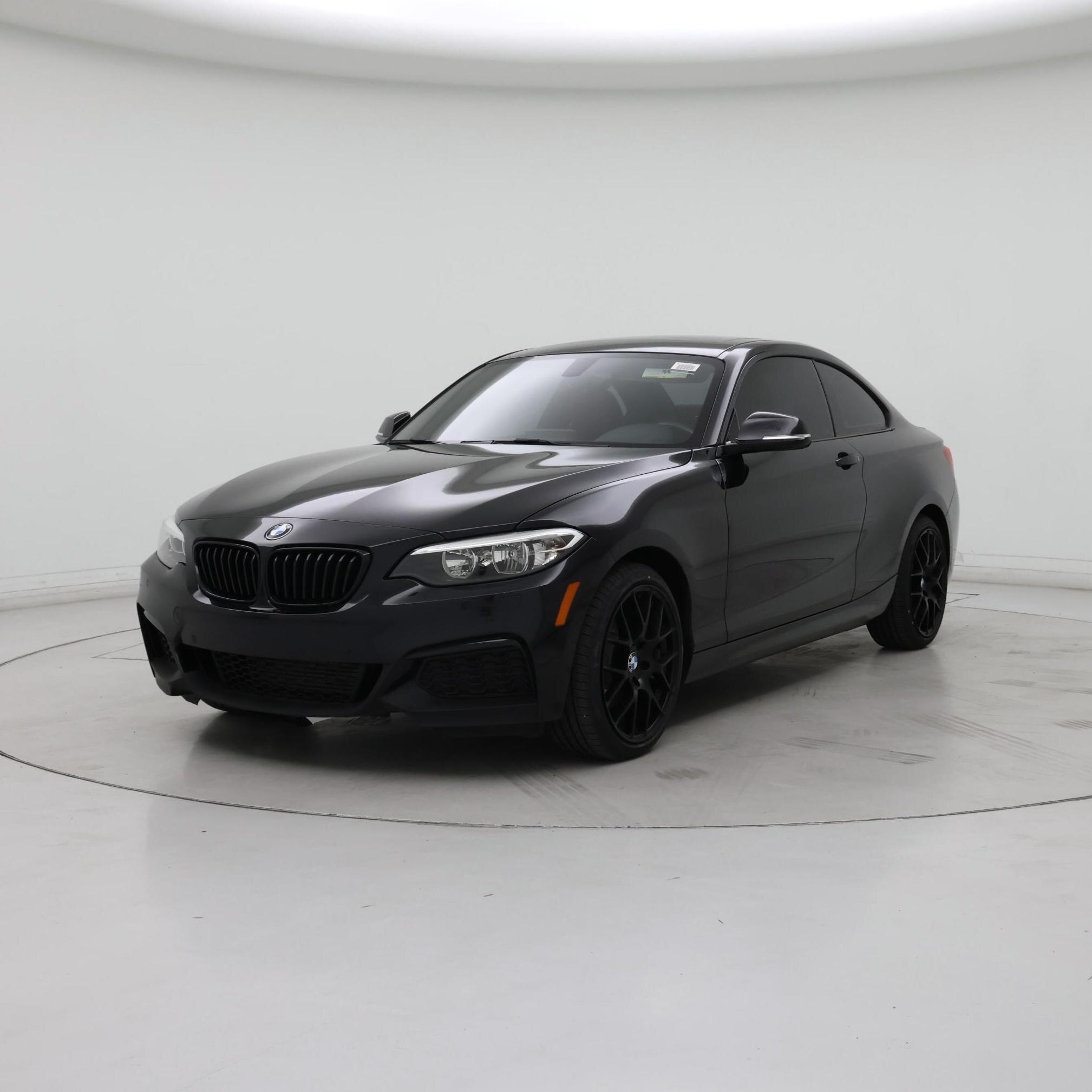 Thumbnail: 2016 BMW 2 Series - 4