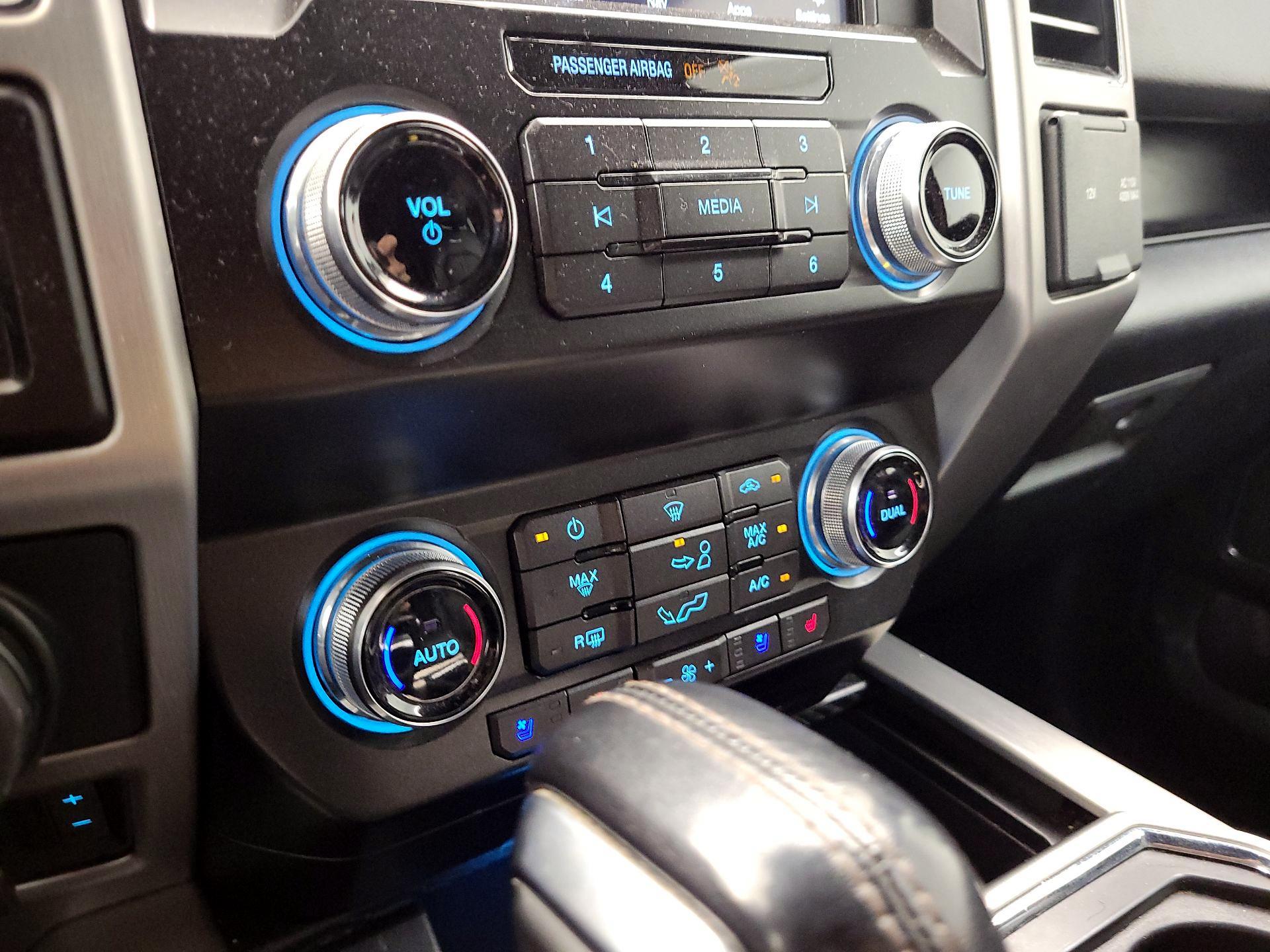 Thumbnail: 2019 Ford F-150 - 16