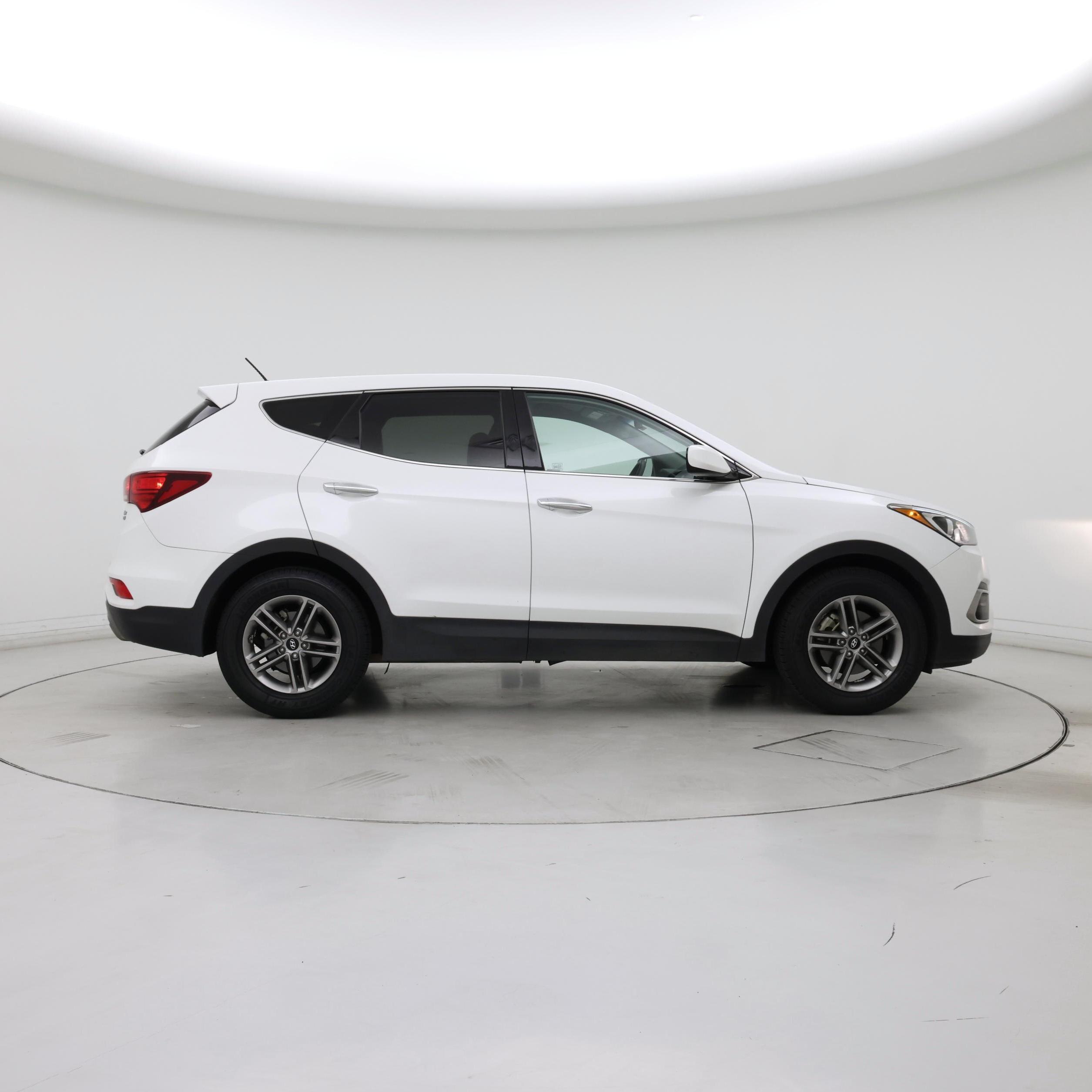 Thumbnail: 2018 Hyundai Santa Fe - 7