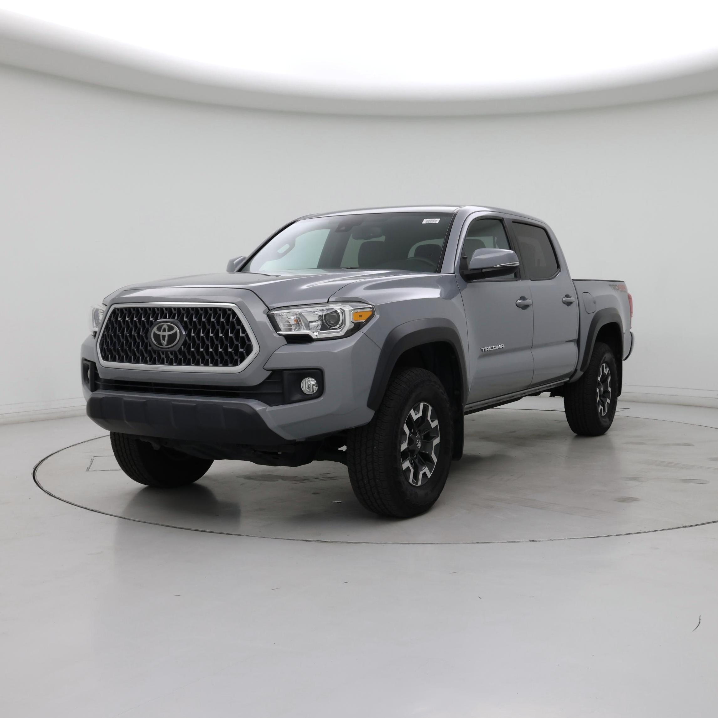 Thumbnail: 2019 Toyota Tacoma - 4