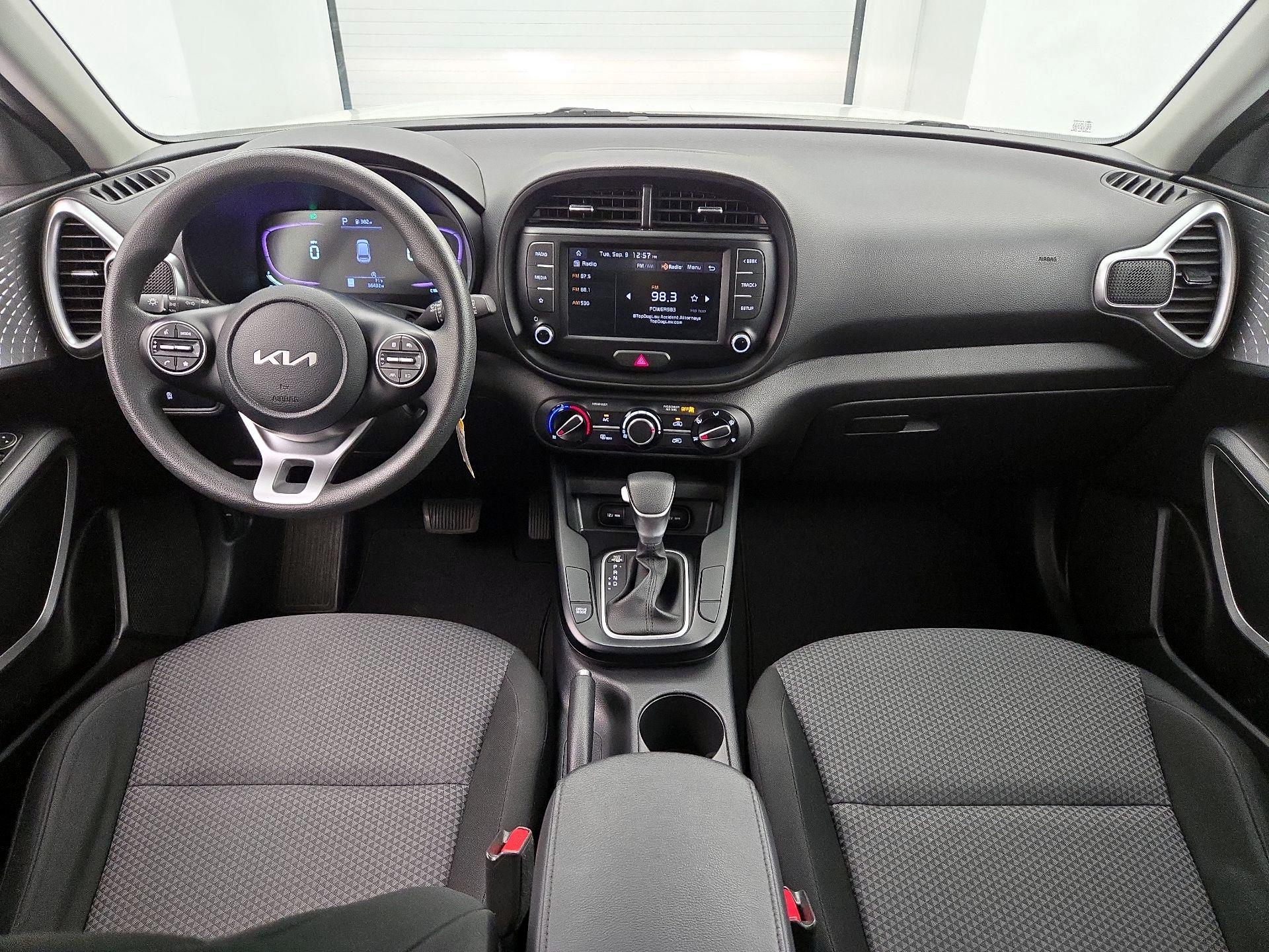 Thumbnail: 2023 Kia Soul - 9