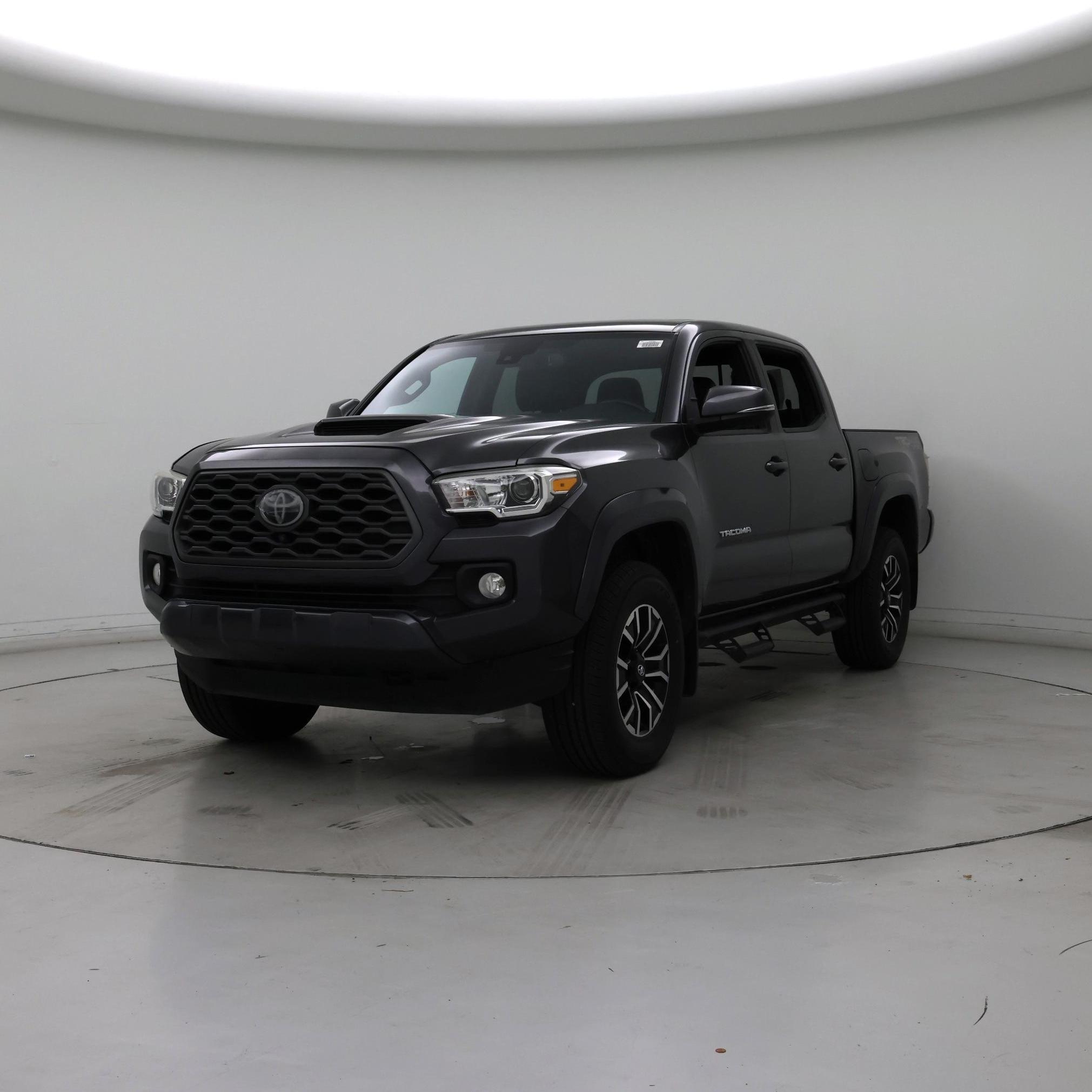 Thumbnail: 2020 Toyota Tacoma - 4