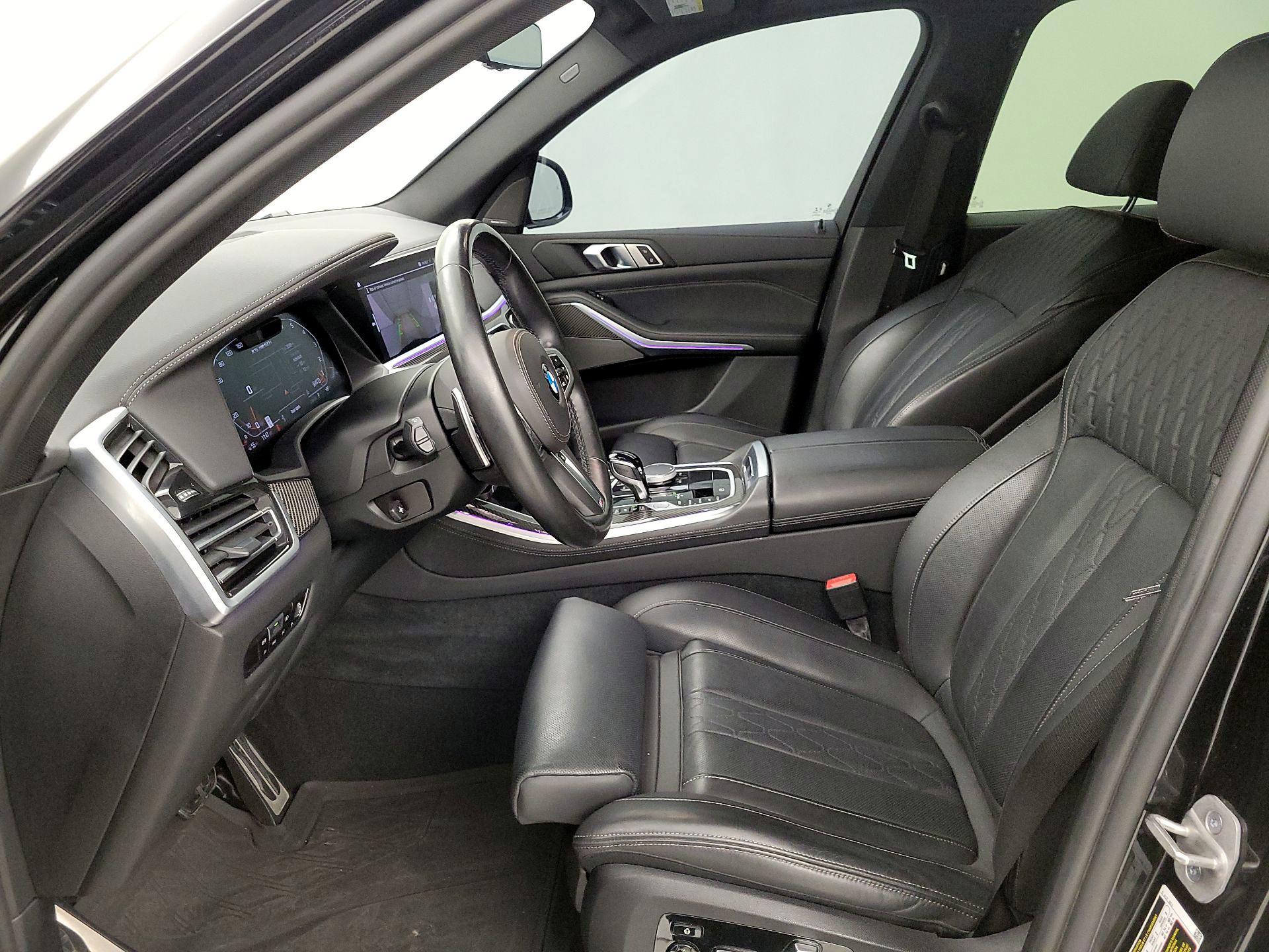 Thumbnail: 2022 BMW X5 - 11