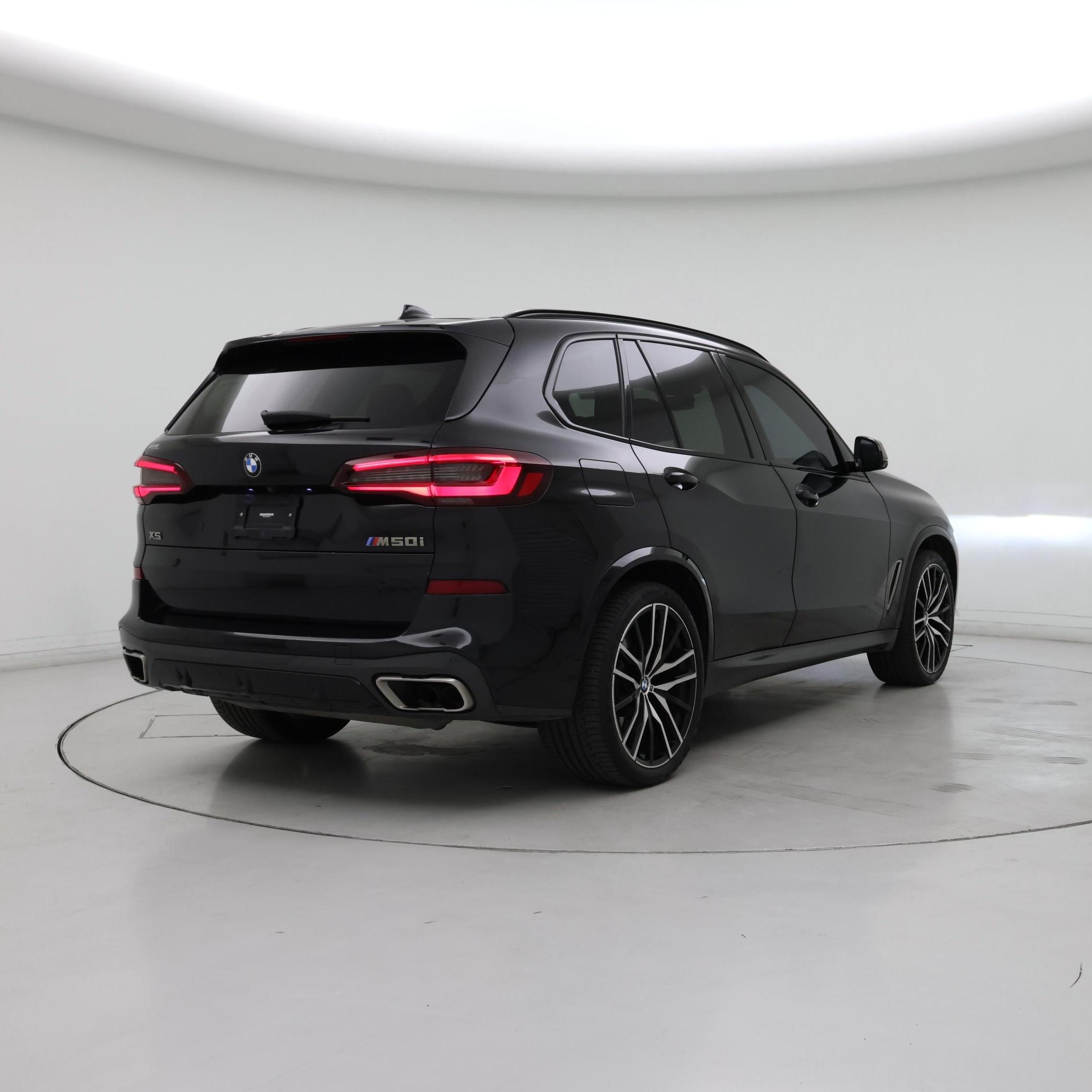 Thumbnail: 2022 BMW X5 - 8