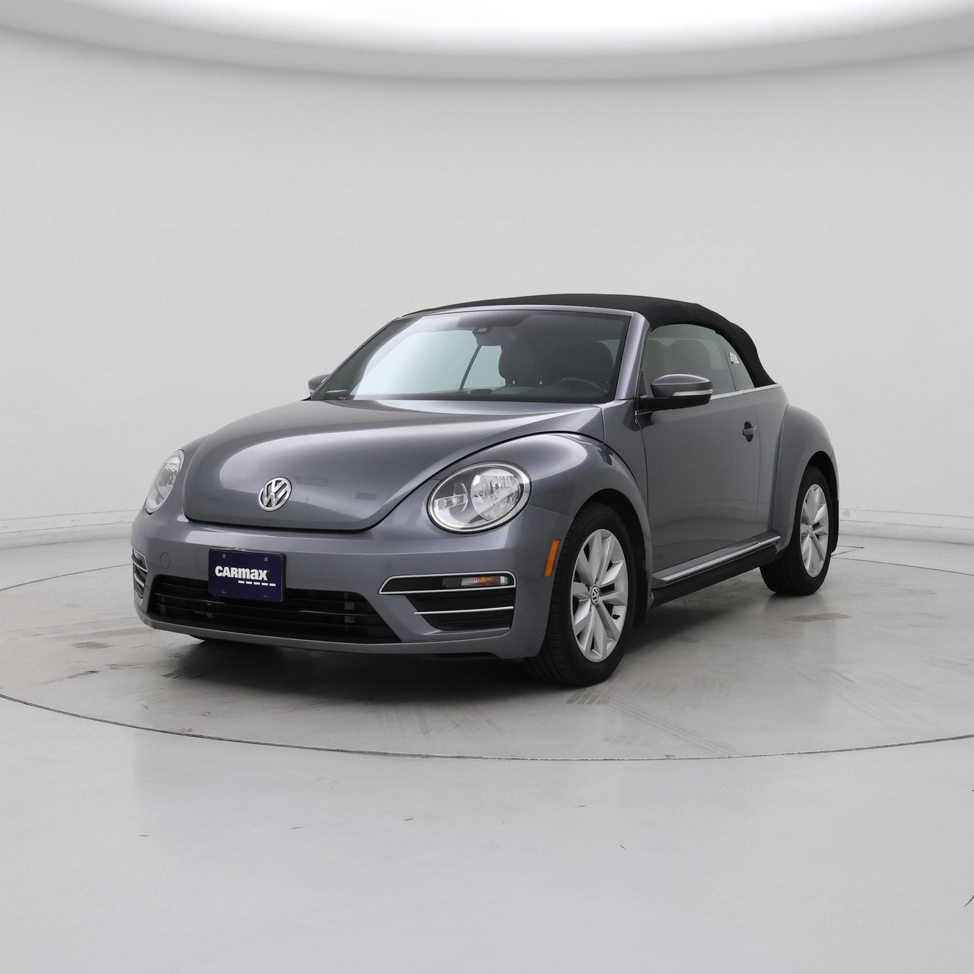 Thumbnail: 2017 Volkswagen Beetle - 4