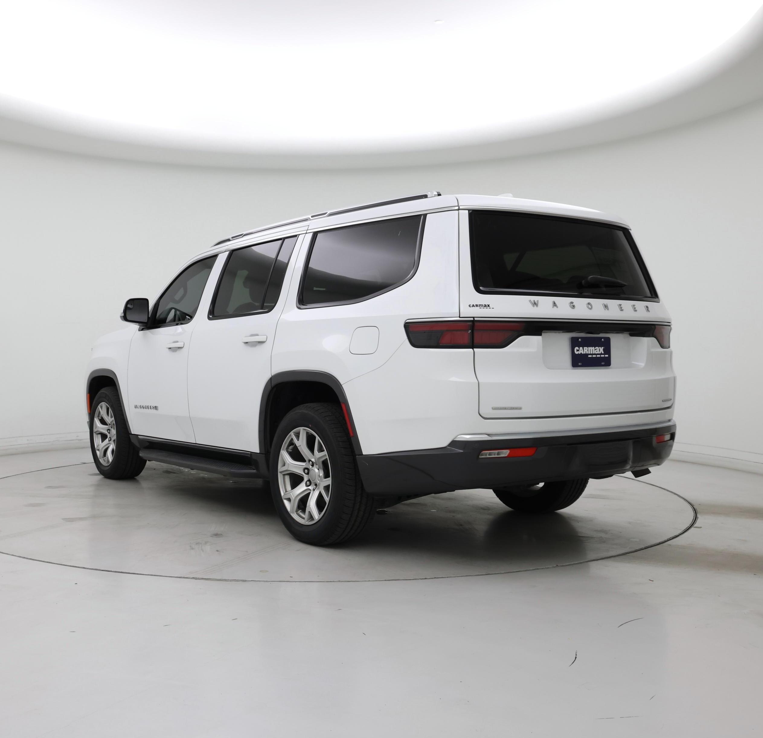 Thumbnail: 2022 Jeep Wagoneer - 2