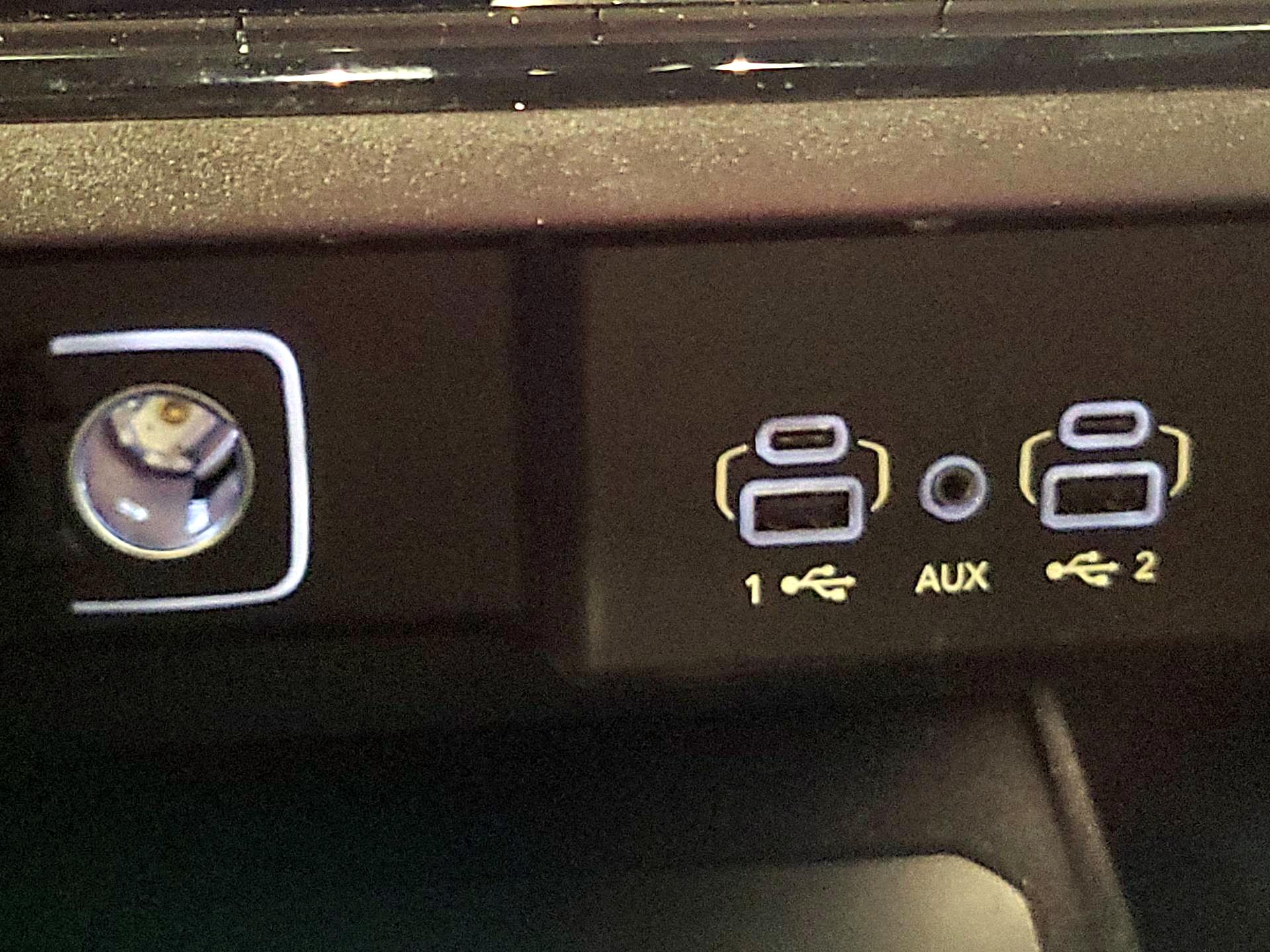 Thumbnail: 2022 Jeep Wagoneer - 19