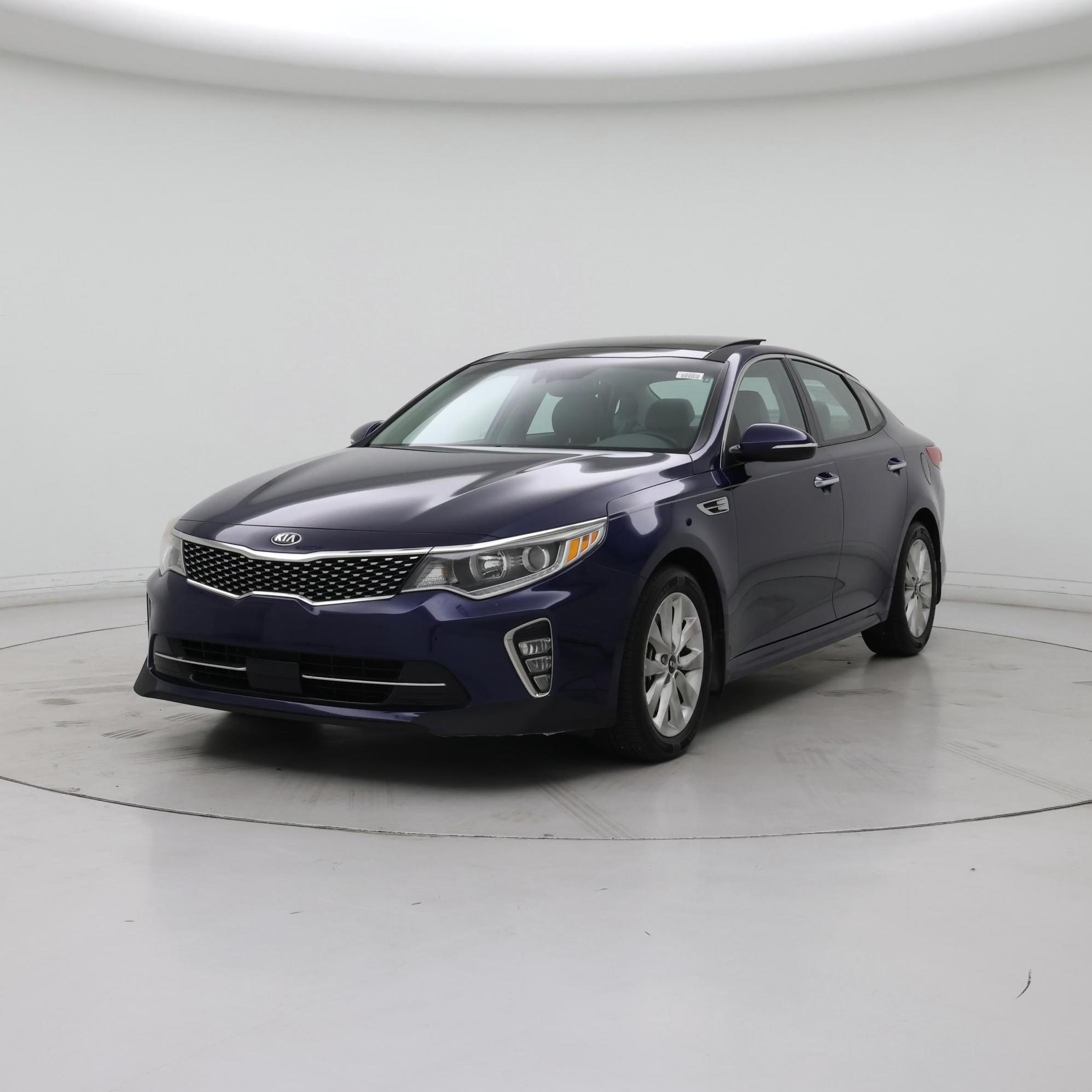 Thumbnail: 2018 Kia Optima - 4