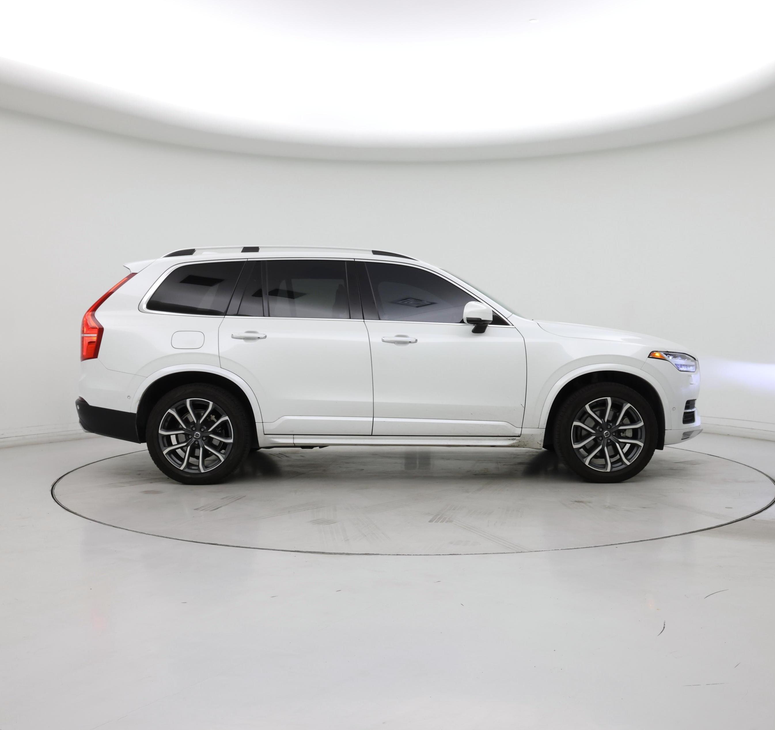 Thumbnail: 2017 Volvo XC90 - 7