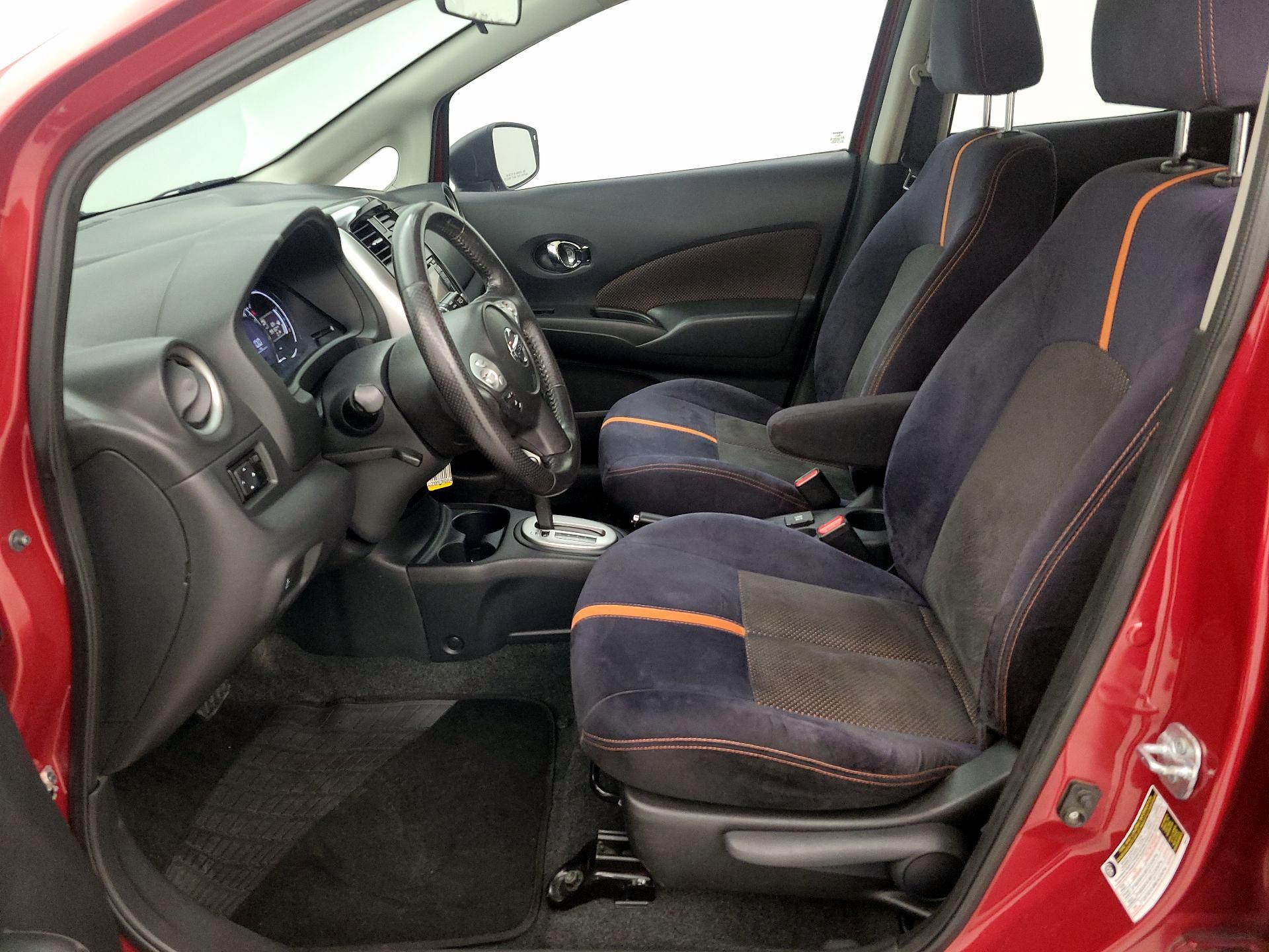 Thumbnail: 2015 Nissan Versa Note - 11