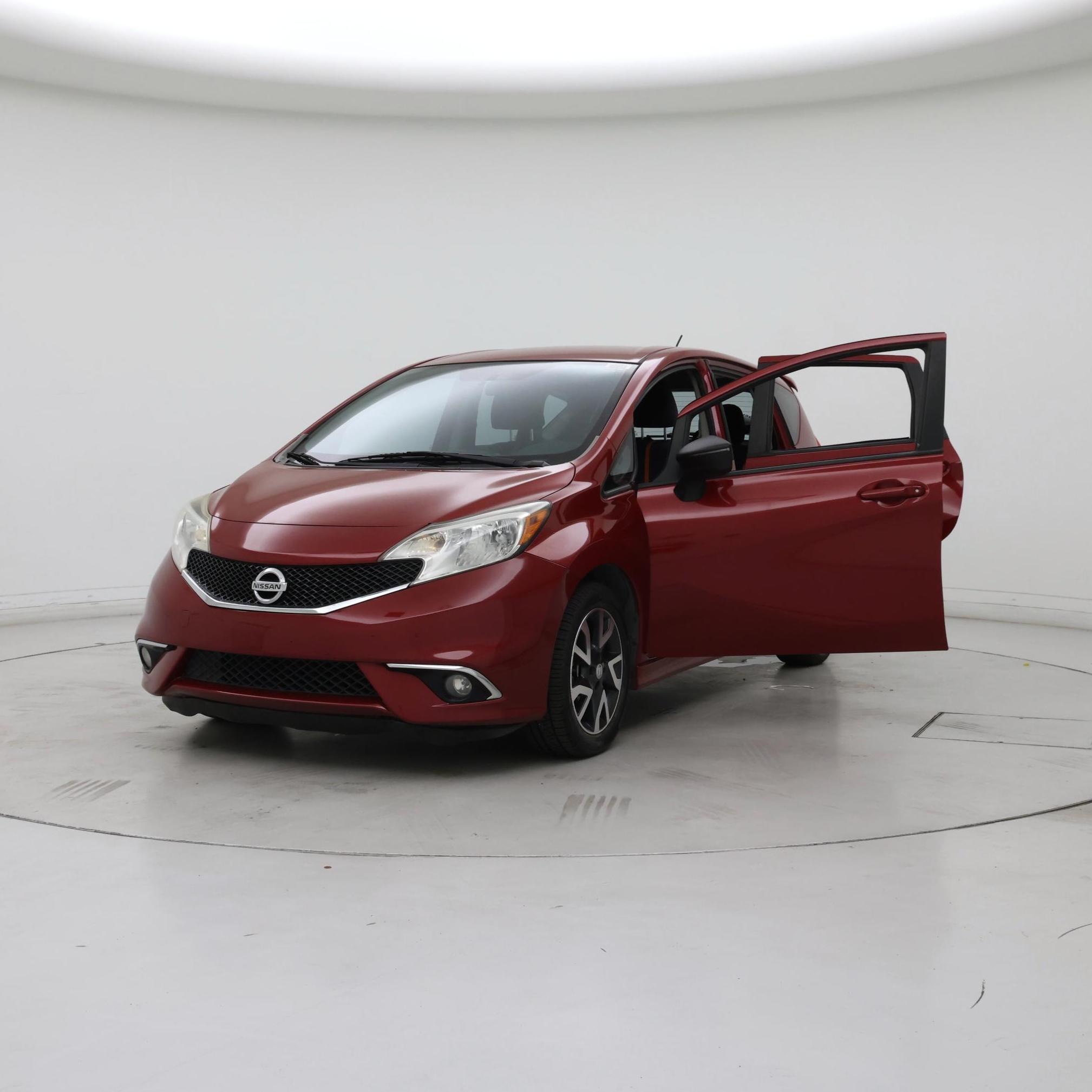 Thumbnail: 2015 Nissan Versa Note - 4