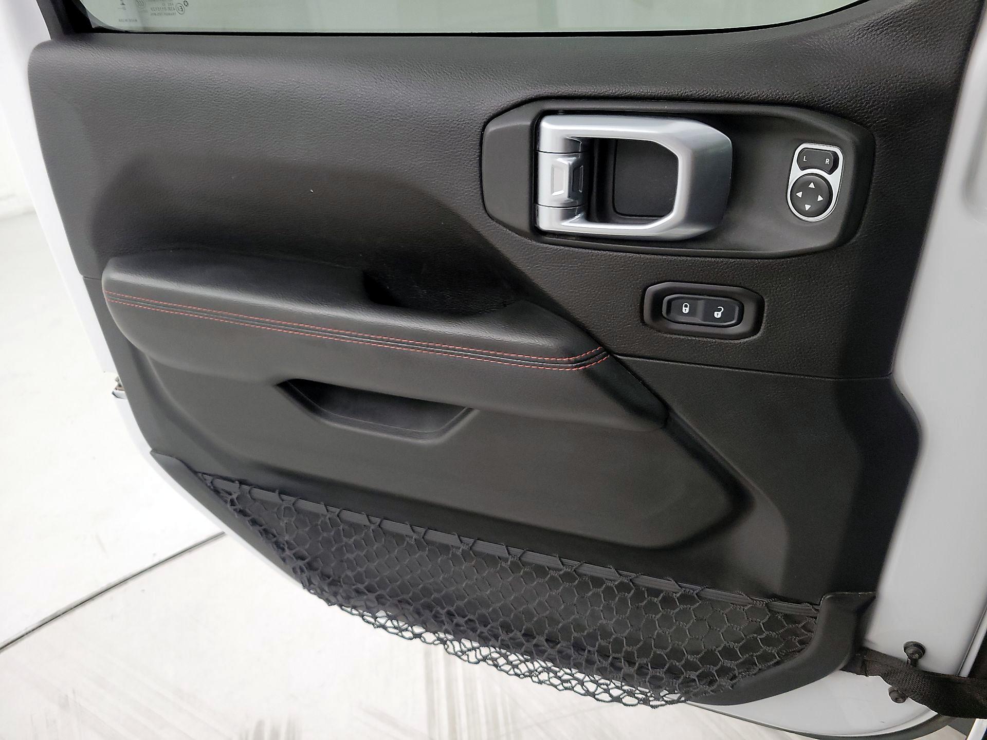 Thumbnail: 2020 Jeep Gladiator - 12