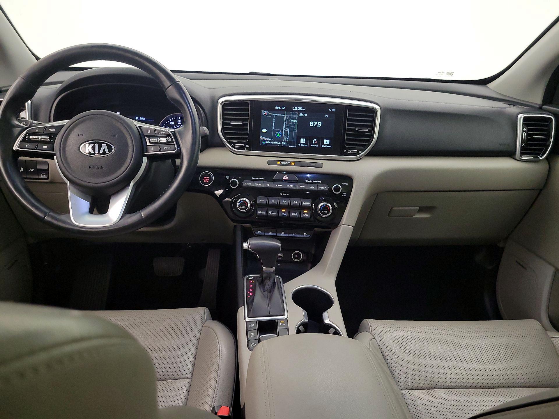 Thumbnail: 2020 Kia Sportage - 9